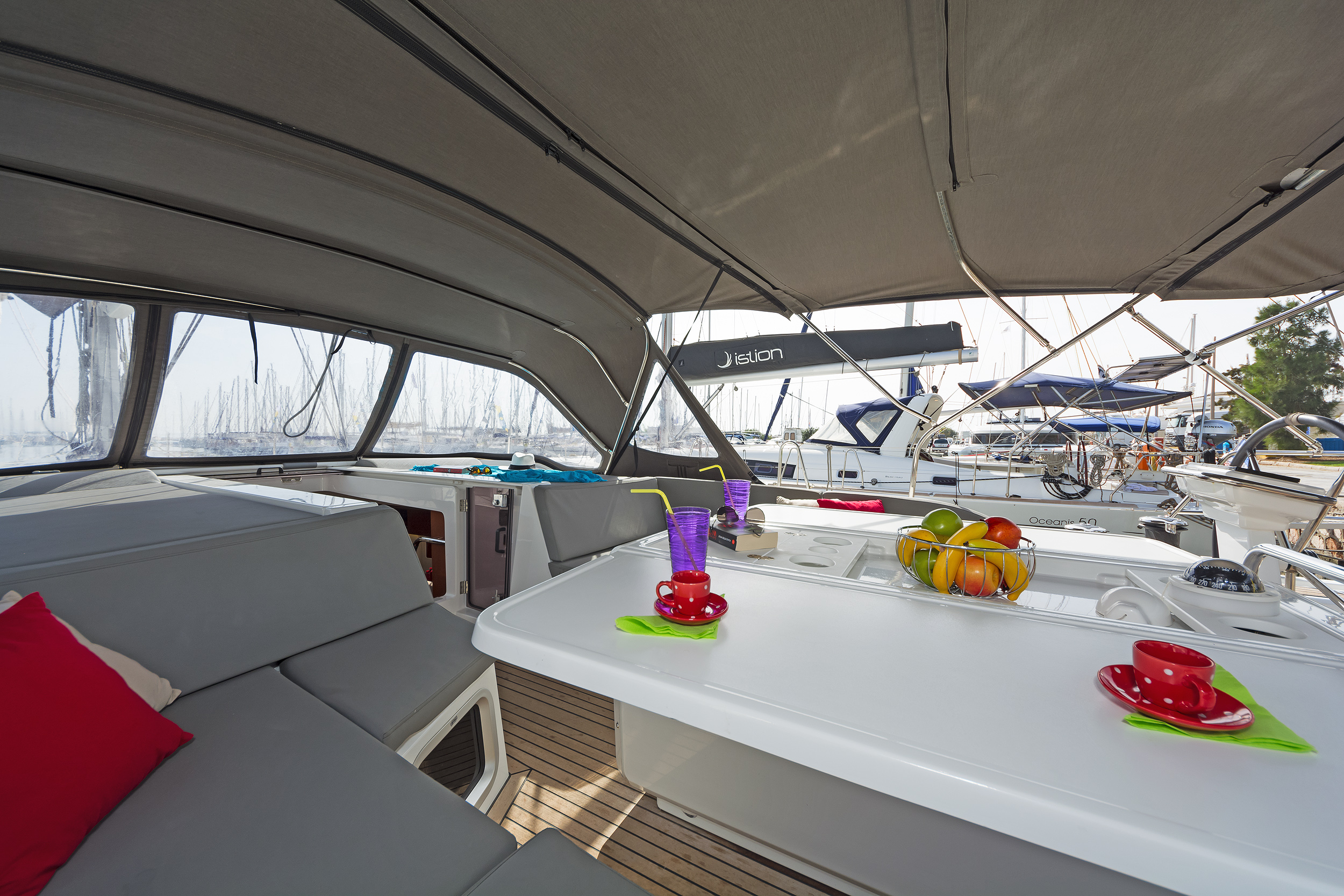 Photo #6 - Oceanis 51.1 (5+1 cab) (Calypso) en Lefkada - 8327