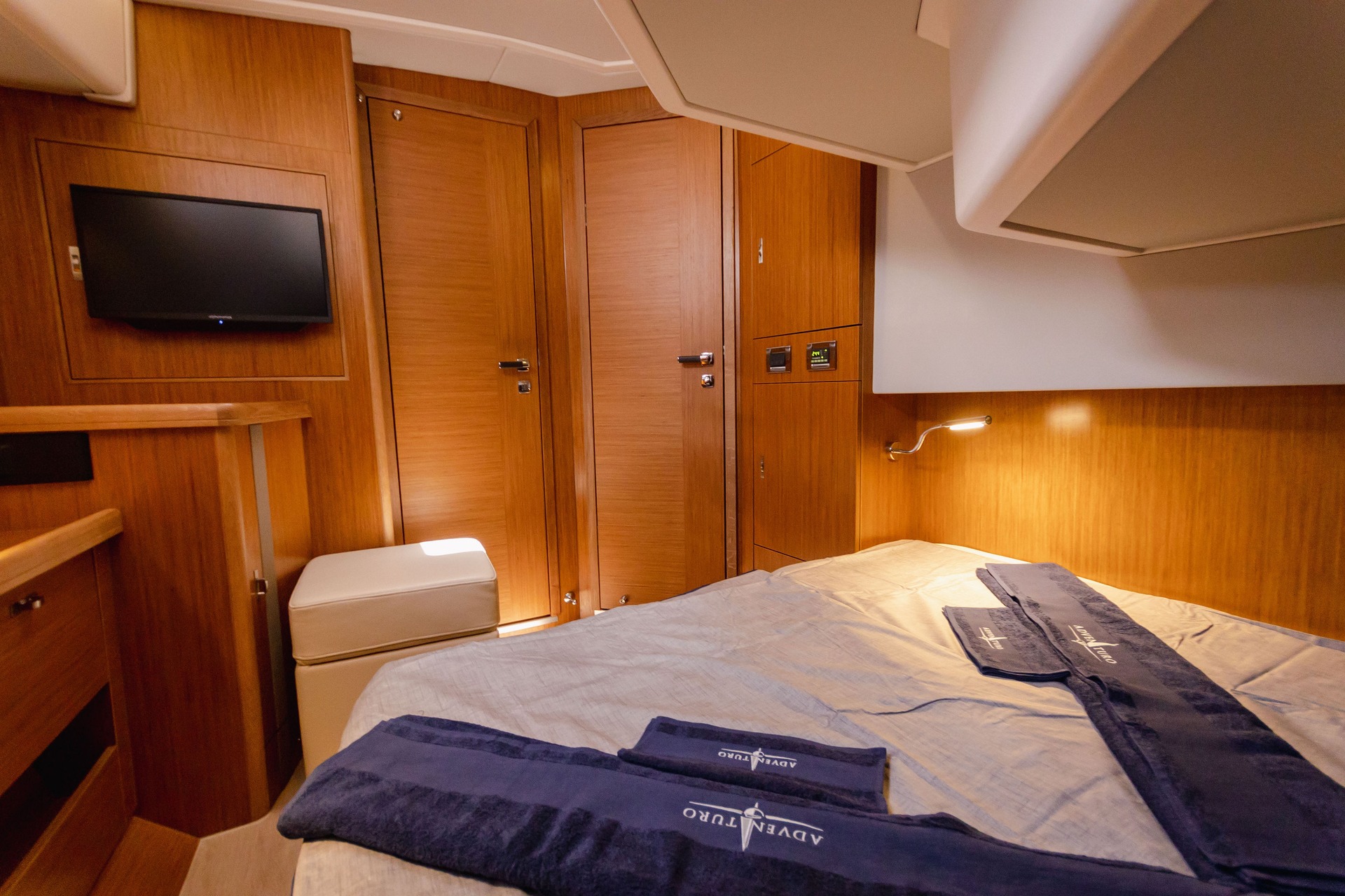 Photo #23 - Moody 54 (Adventuro) in Palma - 6207