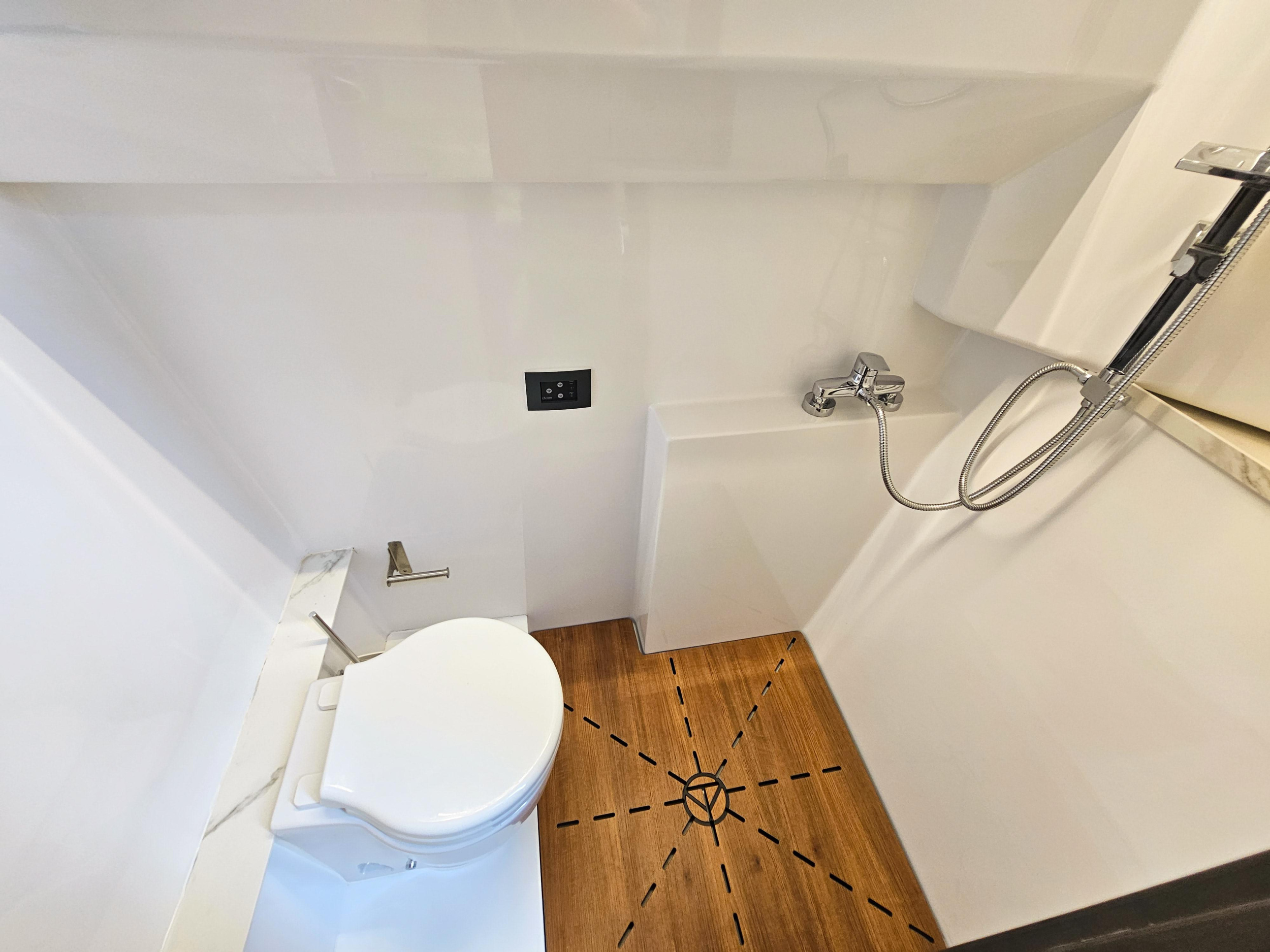 Photo #8 - Tesoro T 38 (LASTOVO) en Trogir - 21054