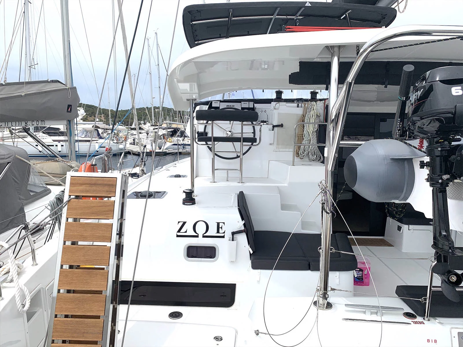 Lagoon 42 (Zoe)  - 17