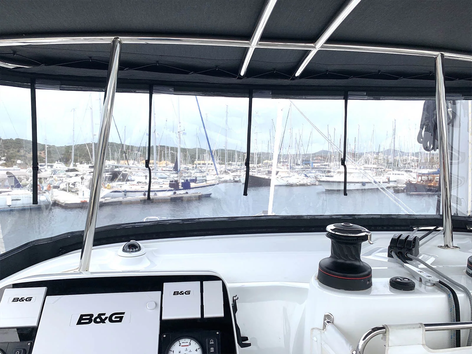 Lagoon 42 (Zoe)  - 10