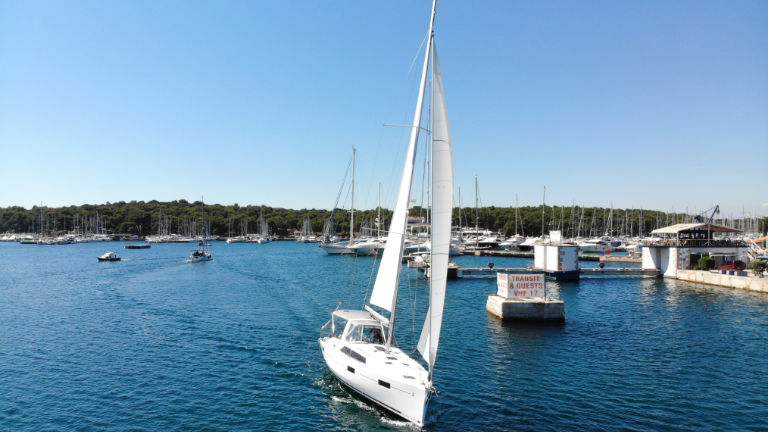 Photo #16 - Oceanis 41.1 (Pauline) in Pula - 17558