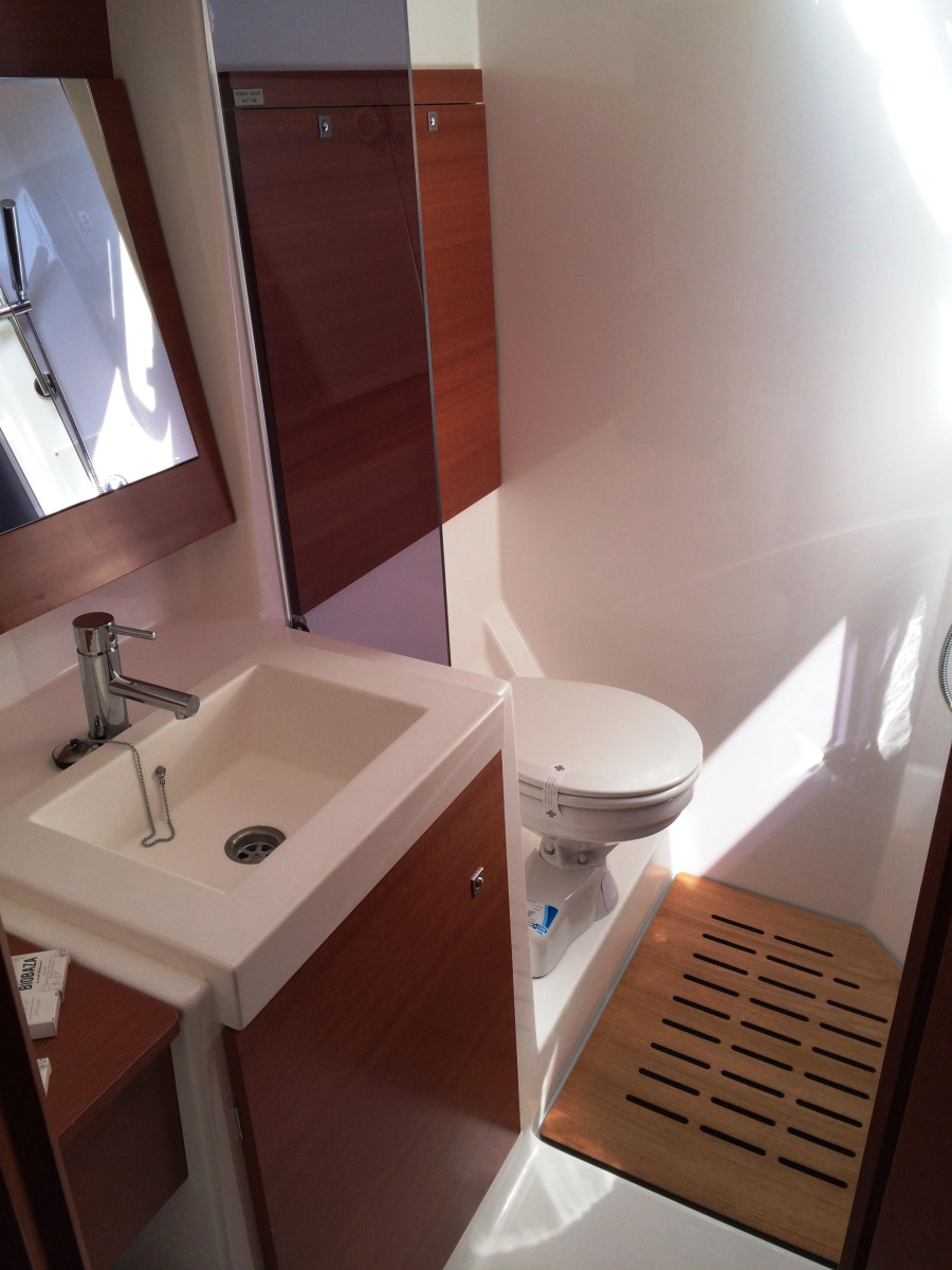 Photo #9 - Dufour 560 Grand Large (LETO) en Primosten - 25612