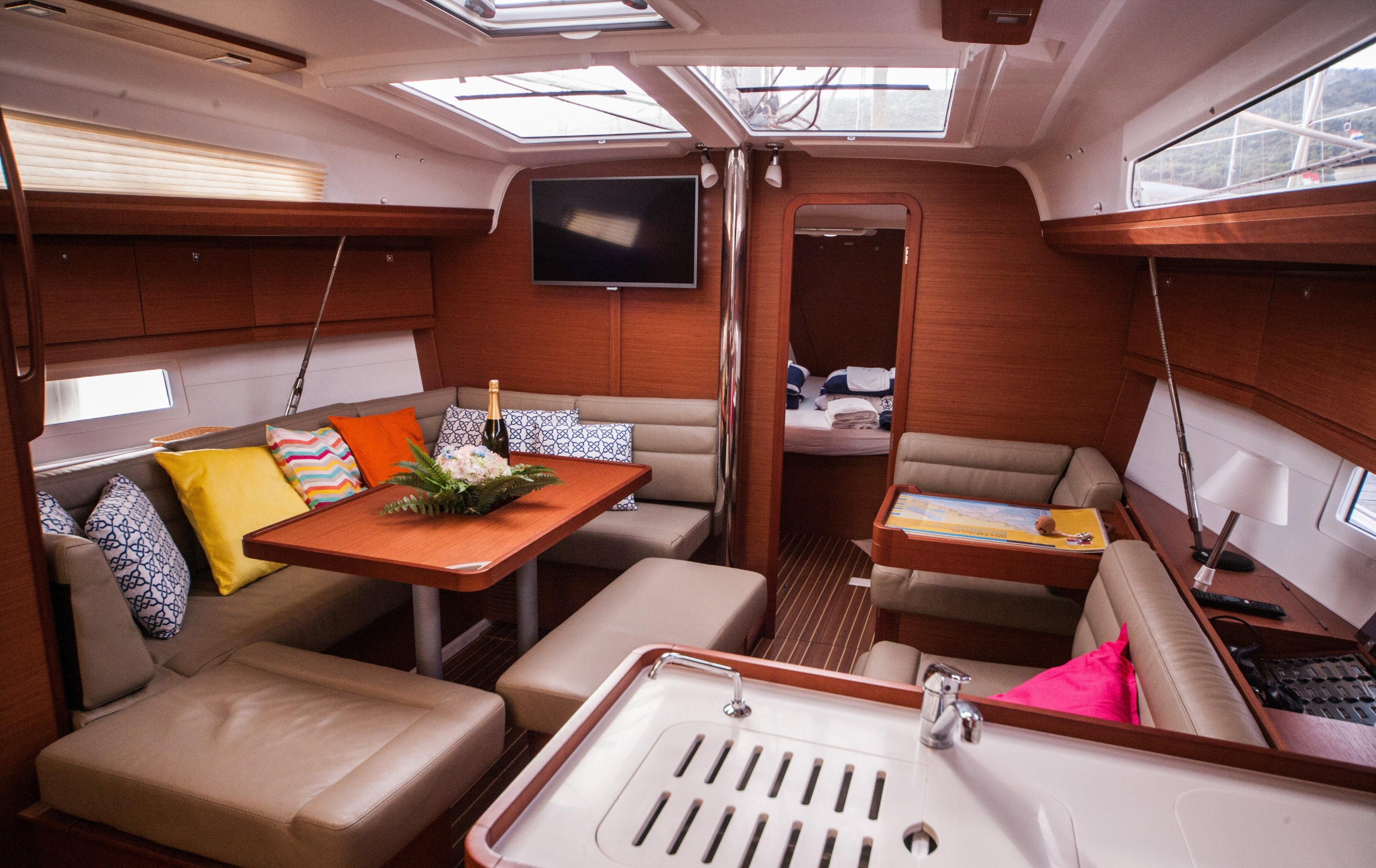 Photo #10 - Dufour 412 Grand Large (Jasiequ) in Primosten - 5340