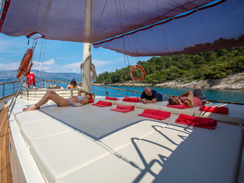 Photo #8 - Gulet Altair (Altair) en Sumpetar - 8656