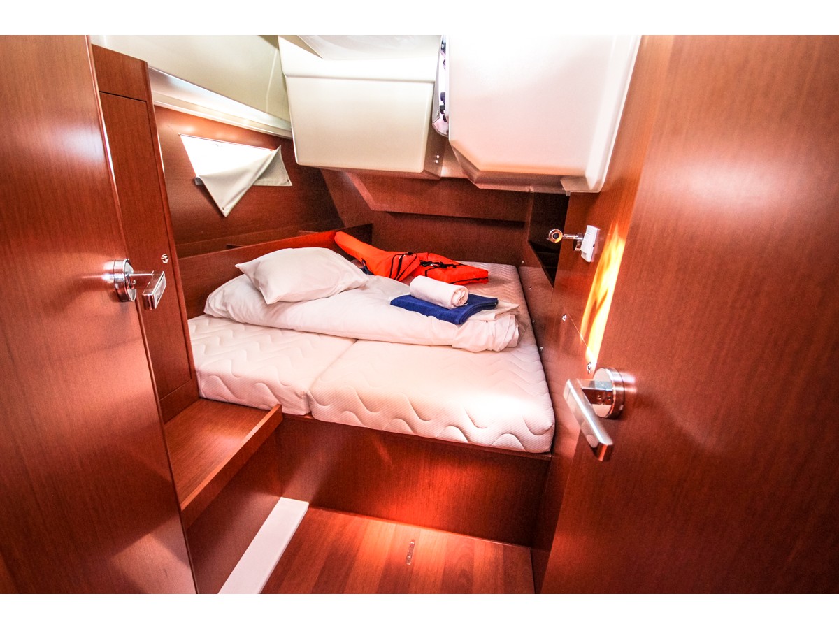 Photo #10 - Oceanis 41.1 (PORTERUSA) in Pomer - 7836