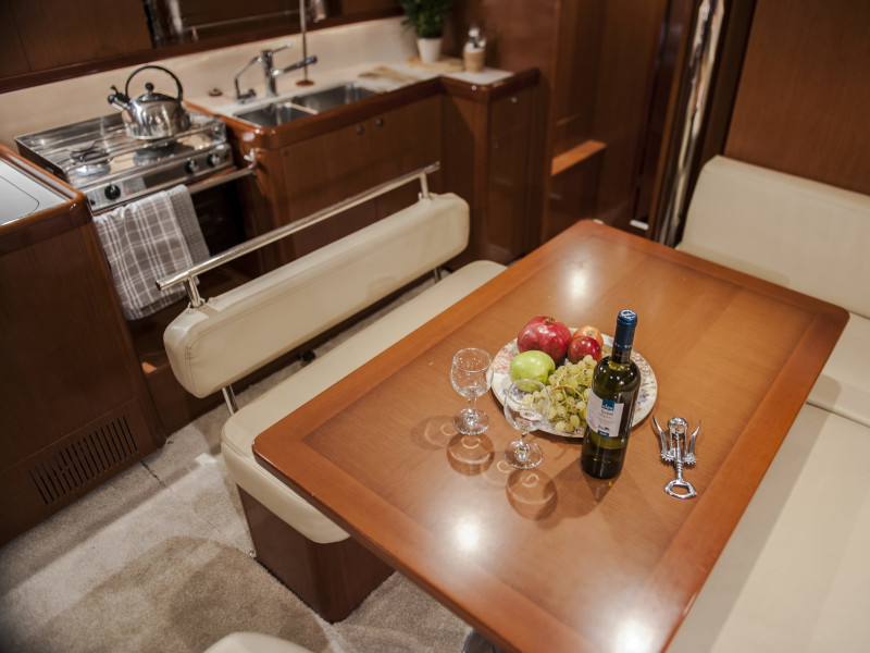 Photo #23 - Oceanis 43 (OASIS - | Bowthruster | Solar P) in Lefkada - 8914