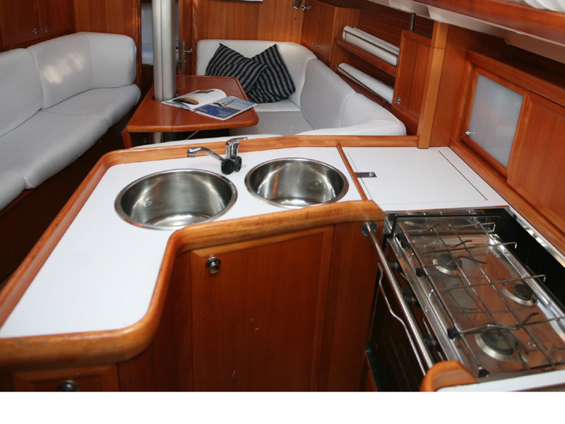 Photo #5 - Elan Performance 37 (Sailway Uno) in Vigo - 4381