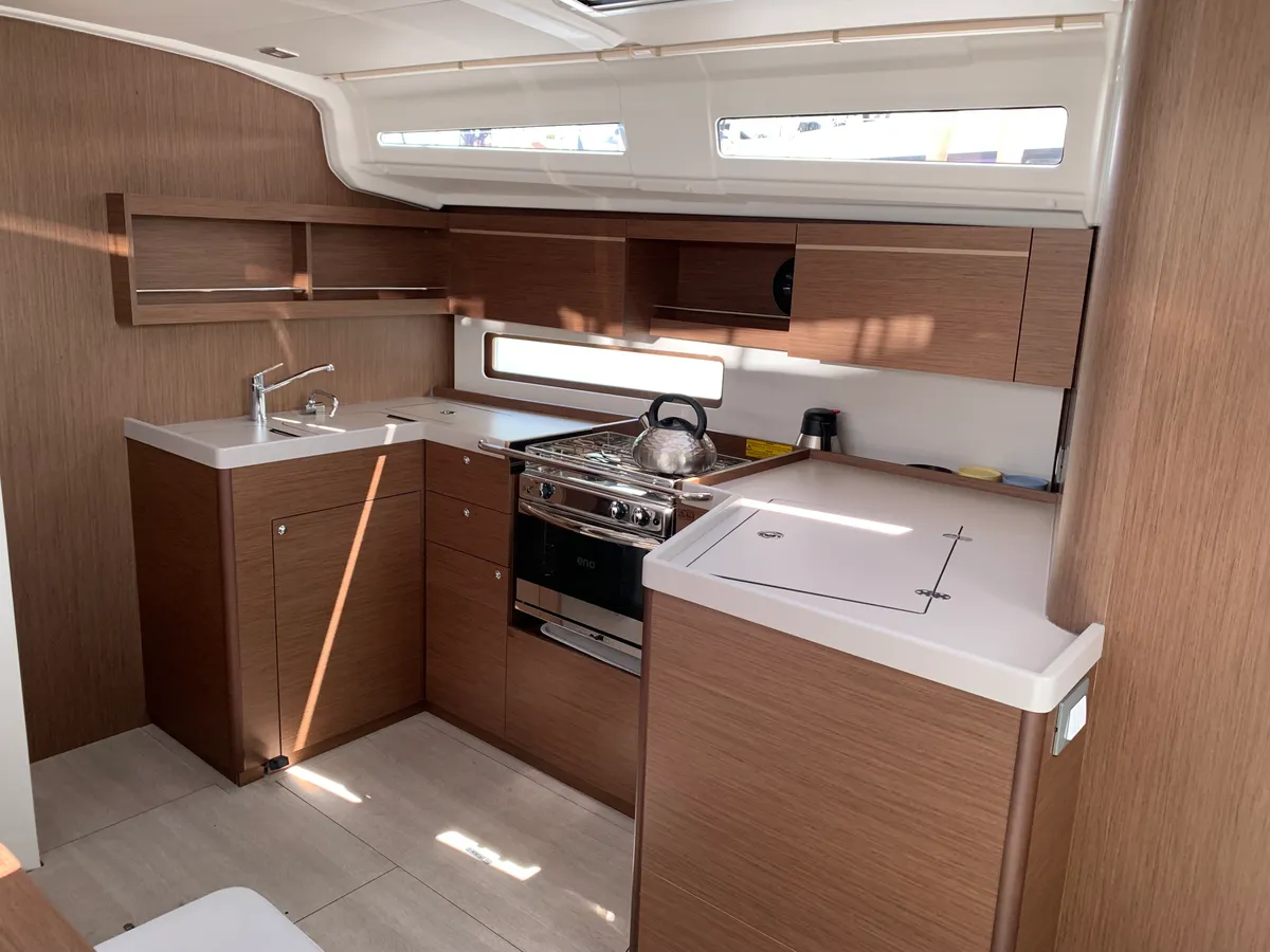 Photo #10 - Oceanis 40.1 (NORTHERN LIGHT) en Trogir - 24415