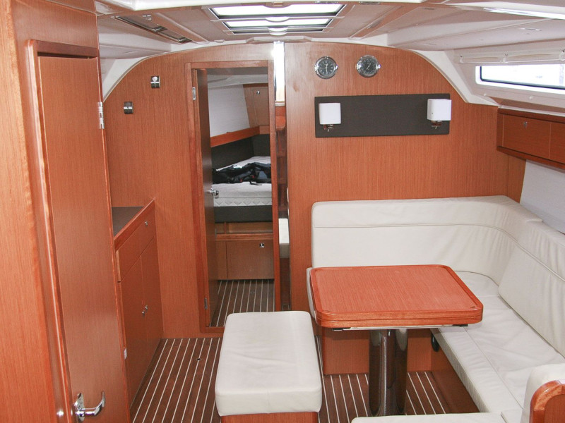 Photo #7 - Bavaria Cruiser 41 (Maestral) en Rogoznica - 9176