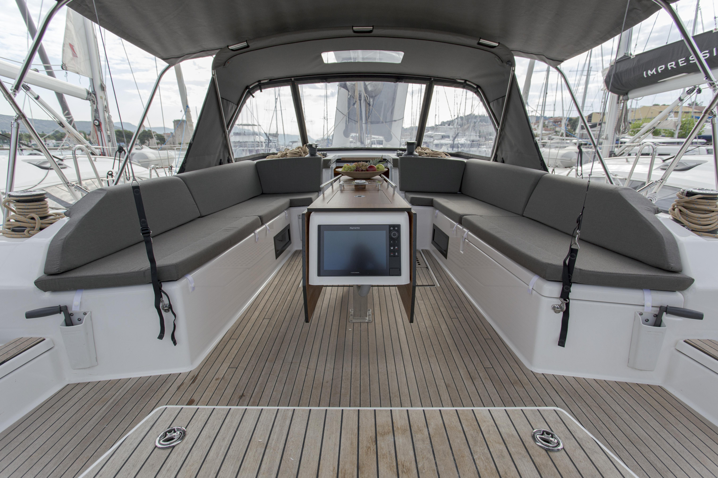 Photo #14 - Dufour 530 (SONJA) in Trogir - 14984