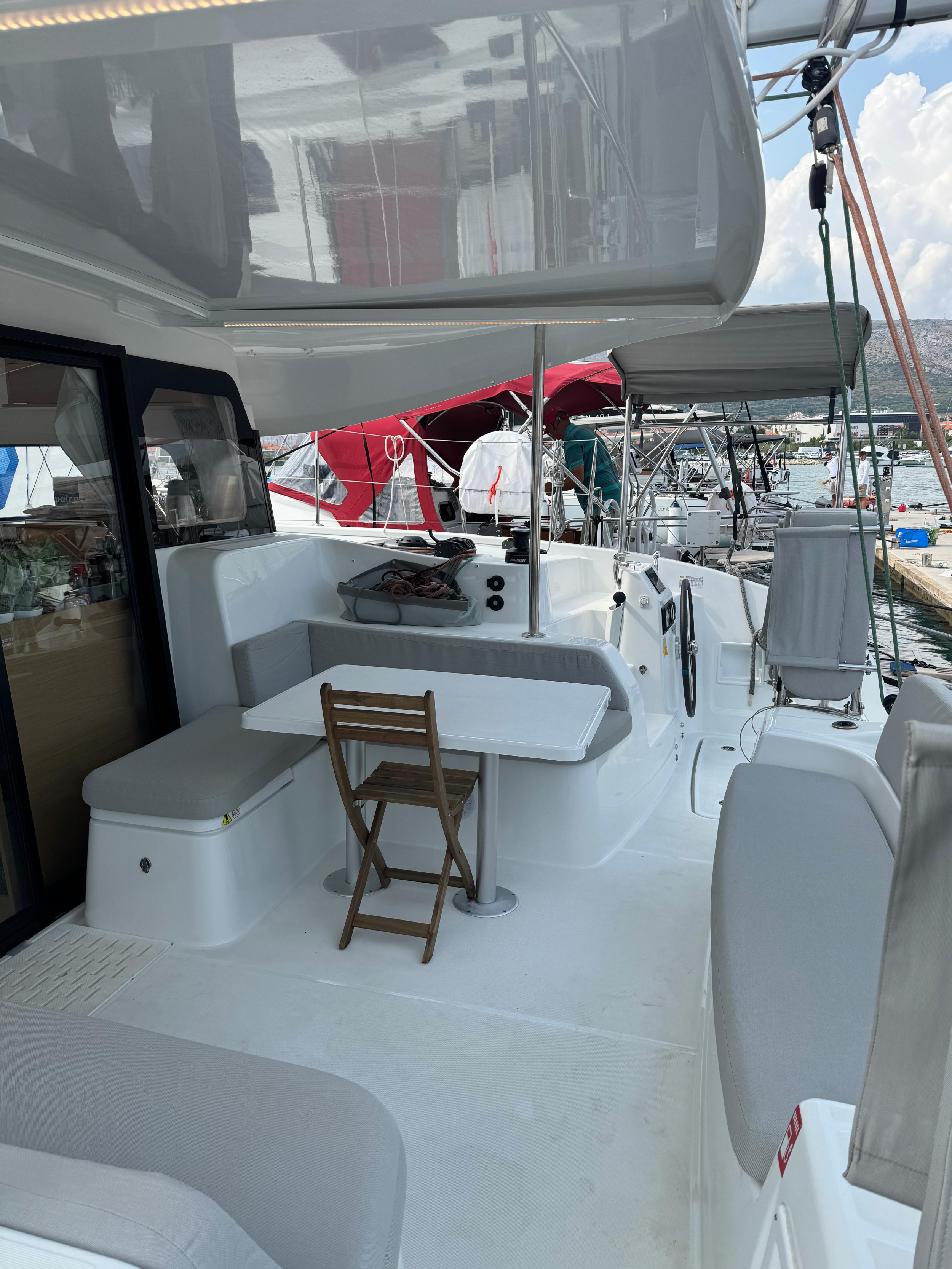 Photo #8 - Excess 11 (SPRING & FALL) en Trogir - 6917