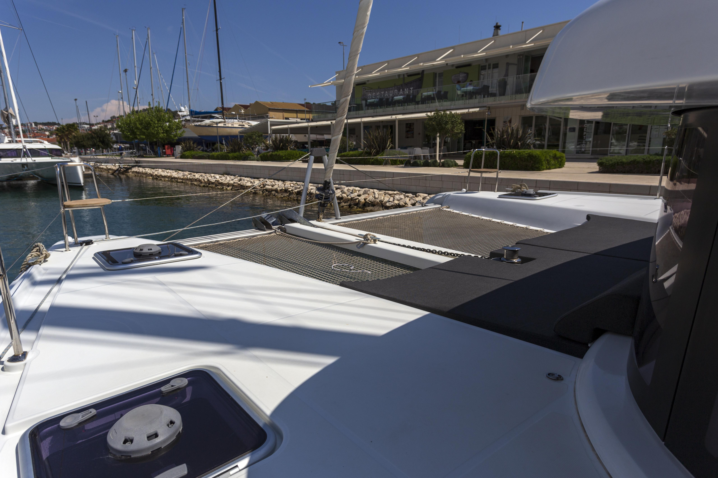 Photo #33 - Lagoon 42 (PULP FICTION) en Trogir - 15018