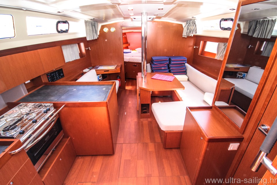 Photo #5 - Oceanis 41.1 (PORTERUSA) in Pomer - 7836