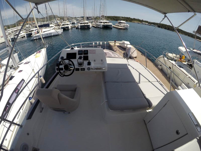 Photo #15 - Prestige 420 Fly (Brigadoon) in Sibenik - 8319