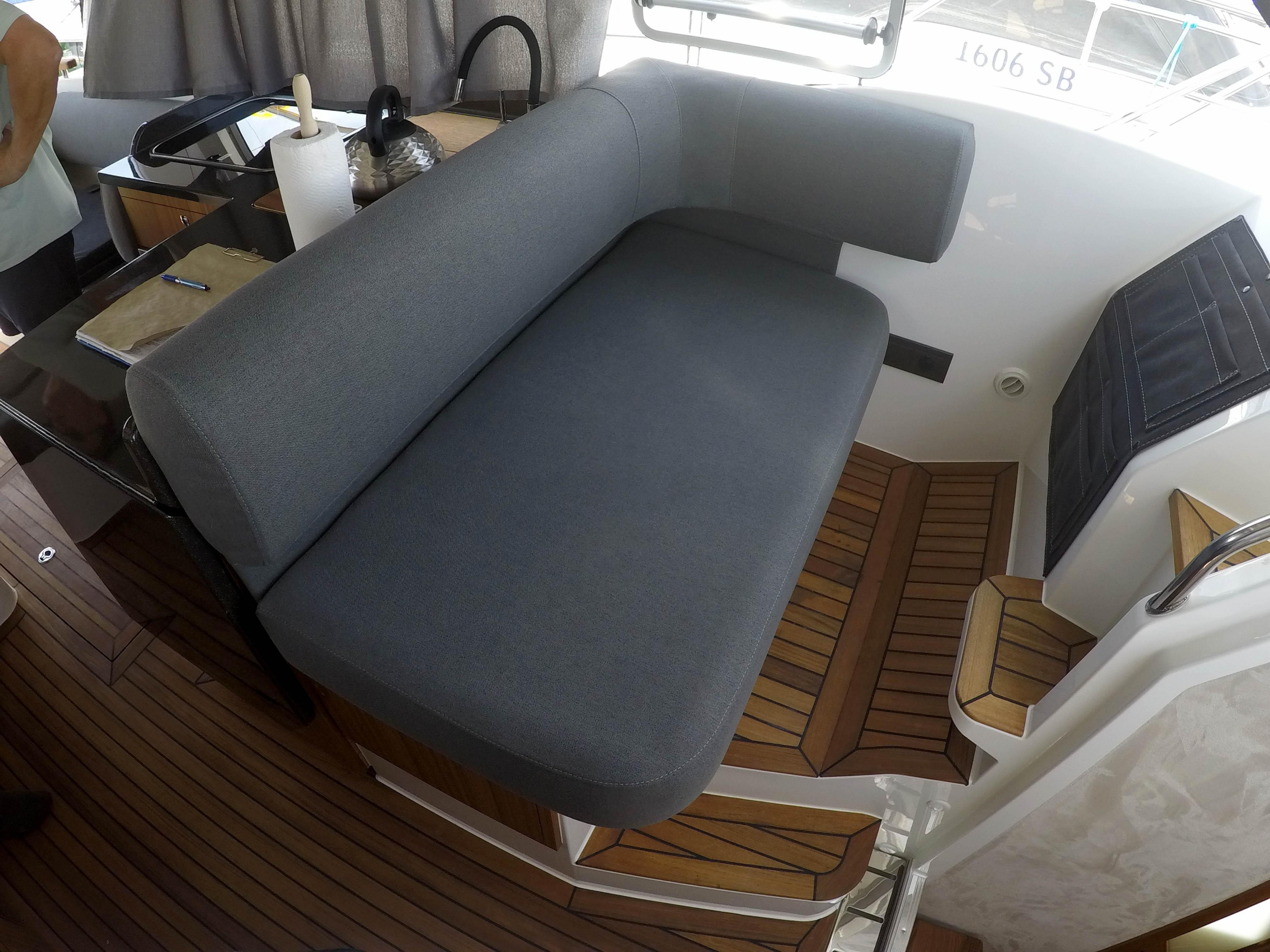 Photo #9 - Marex 360 Cabriolet Cruiser (True North) in Sibenik - 8316