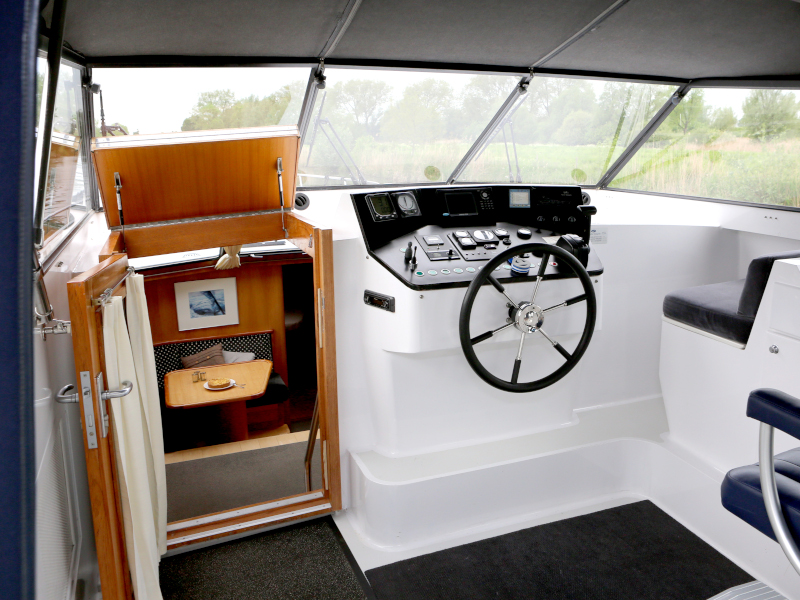 Photo #16 - Pacific Allure 155 (Royal) en Friezenwijk - 9242