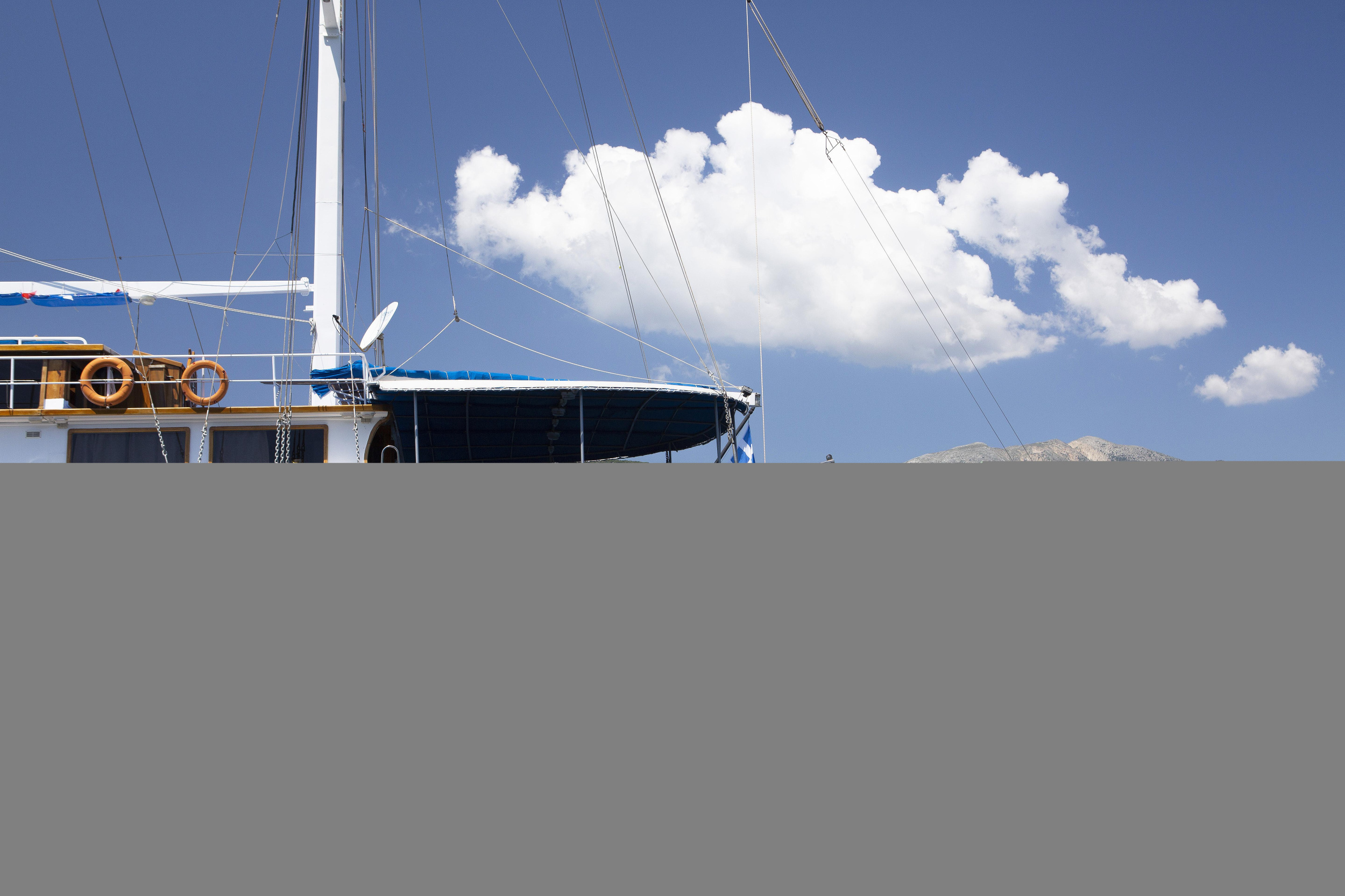 Photo #23 - Gulet Artemis (Artemis) en Salamina - 9490