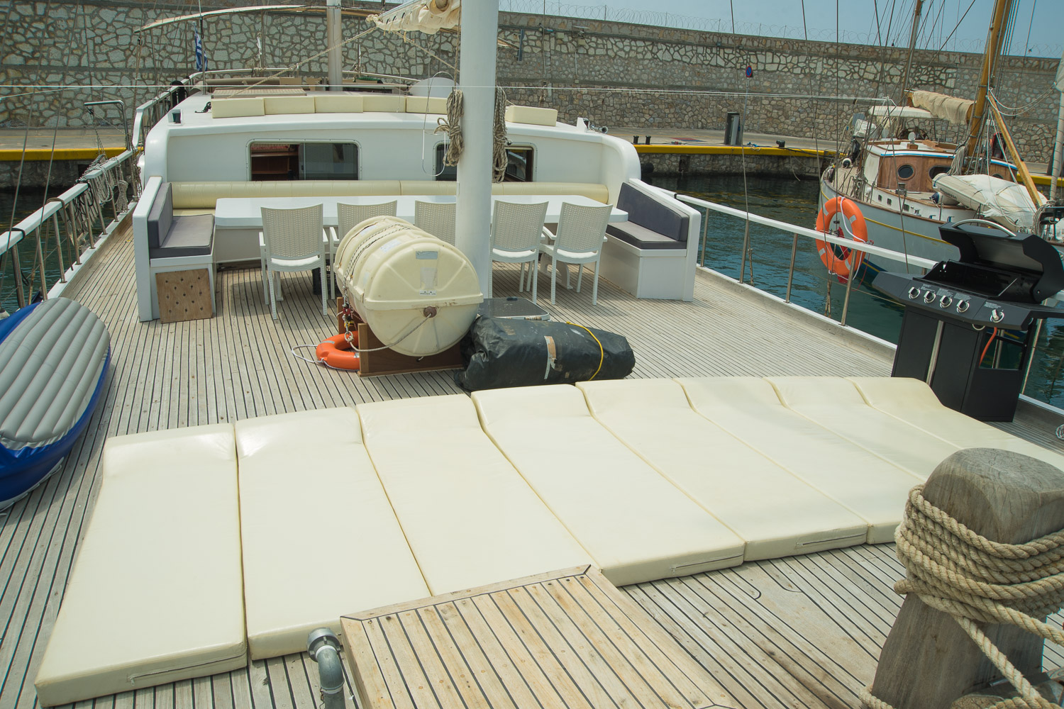 Photo #57 - Gulet Aphrodite (Aphrodite) in Korfu - 9489
