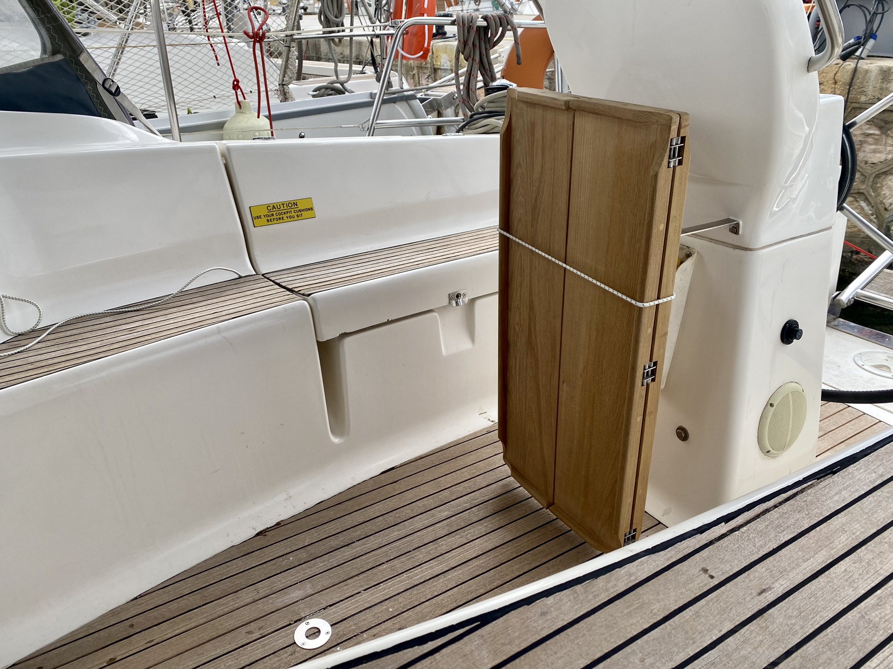 Photo #4 - Bavaria 32 Cruiser (S/Y Athina) in Atene - 13687