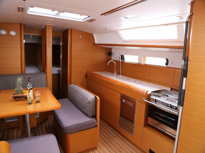 Photo #5 - Sun Odyssey 479 (Manci) in Kastela - 18885