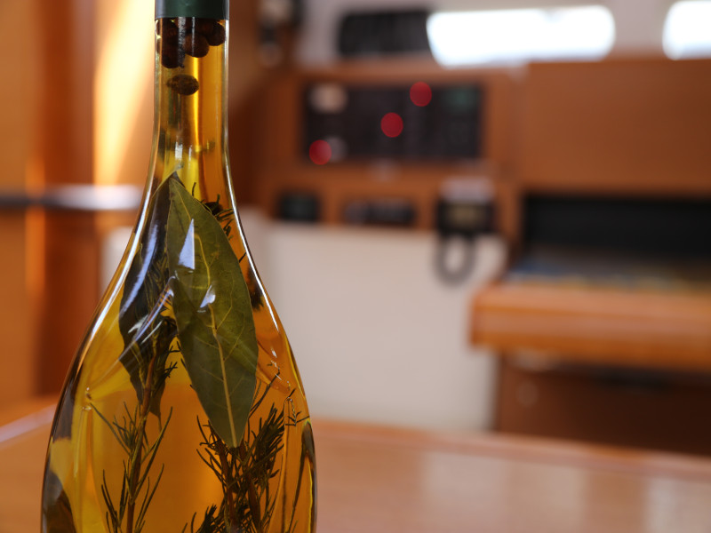 Photo #15 - Sun Odyssey 409 (Miu Miu) in Kastela - 18010