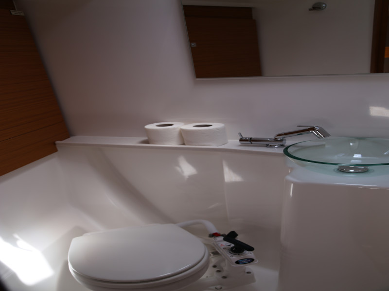 Photo #26 - Dufour 460 Grand Large 4 cabin (Sea Hawk) in Kastela - 24432