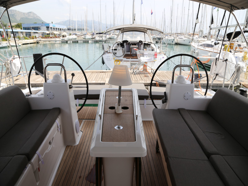 Photo #18 - Dufour 460 Grand Large 4 cabin (Sea Hawk) in Kastela - 24432