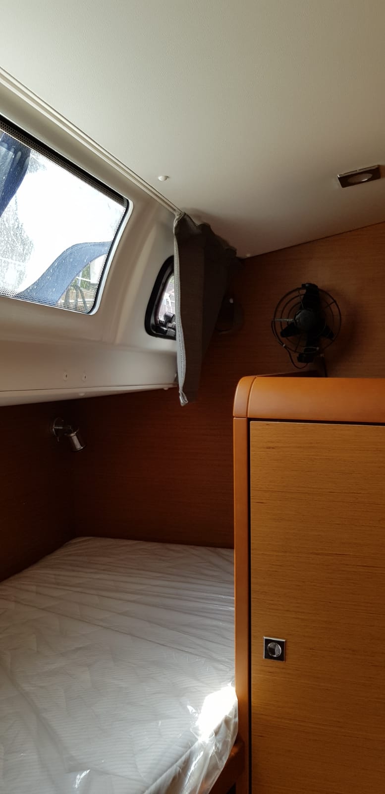 Photo #20 - Sun Odyssey 519 (Pata) en Cannigione - 7798