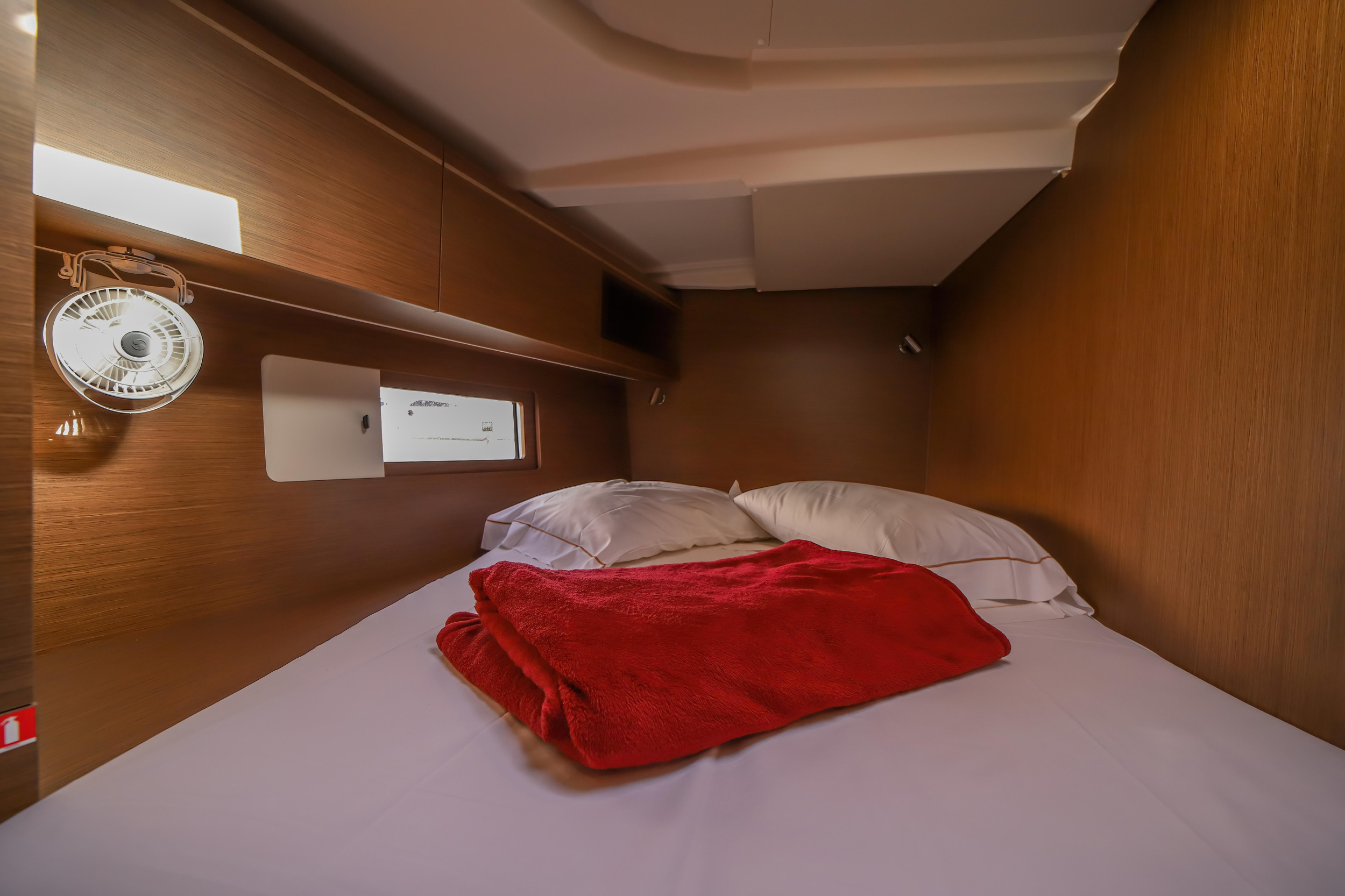 Photo #10 - Oceanis 51.1 (Artemide - Comfort line) in Olbia - 8769