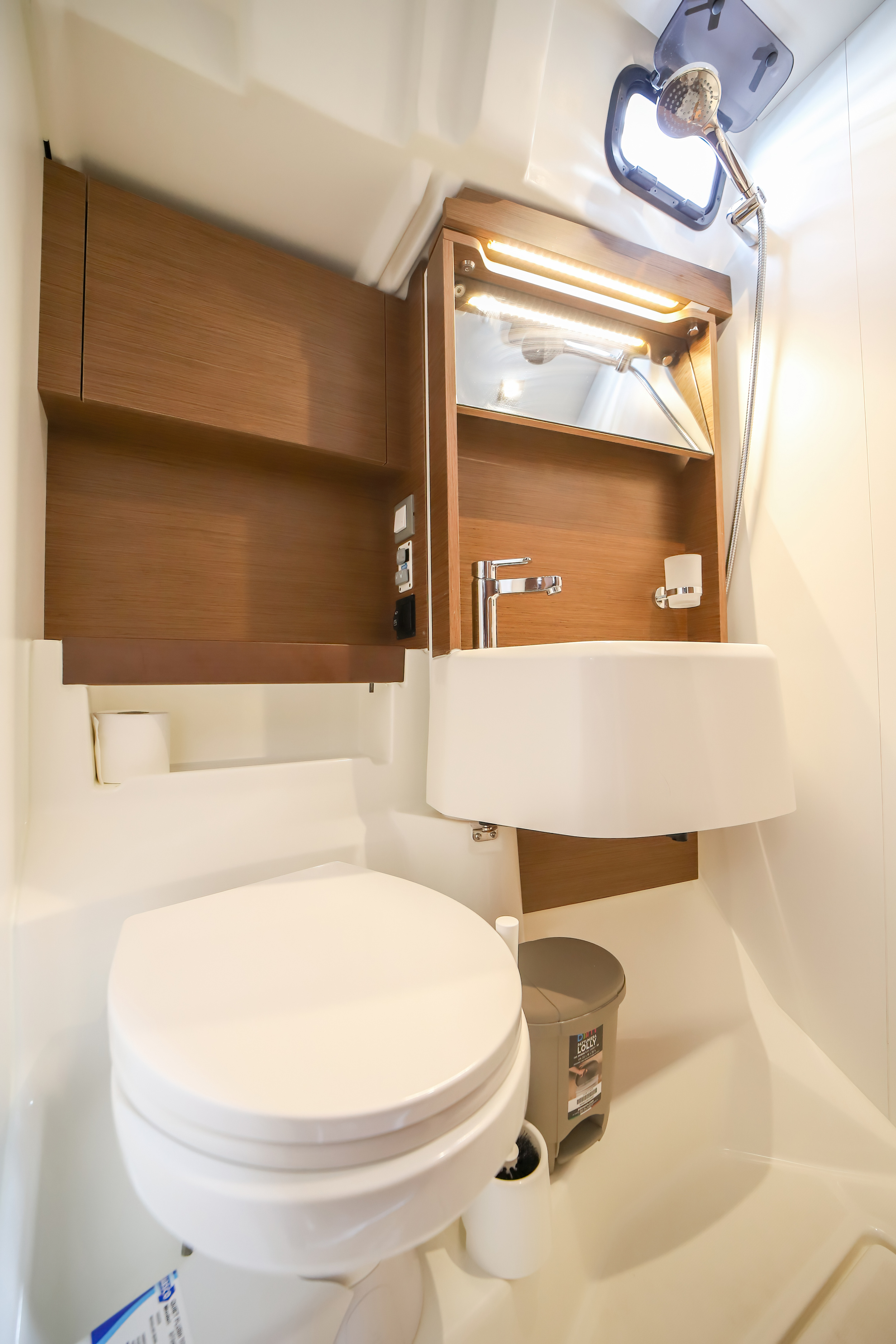 Photo #15 - Oceanis 51.1 (Artemide - Comfort line) in Olbia - 8769