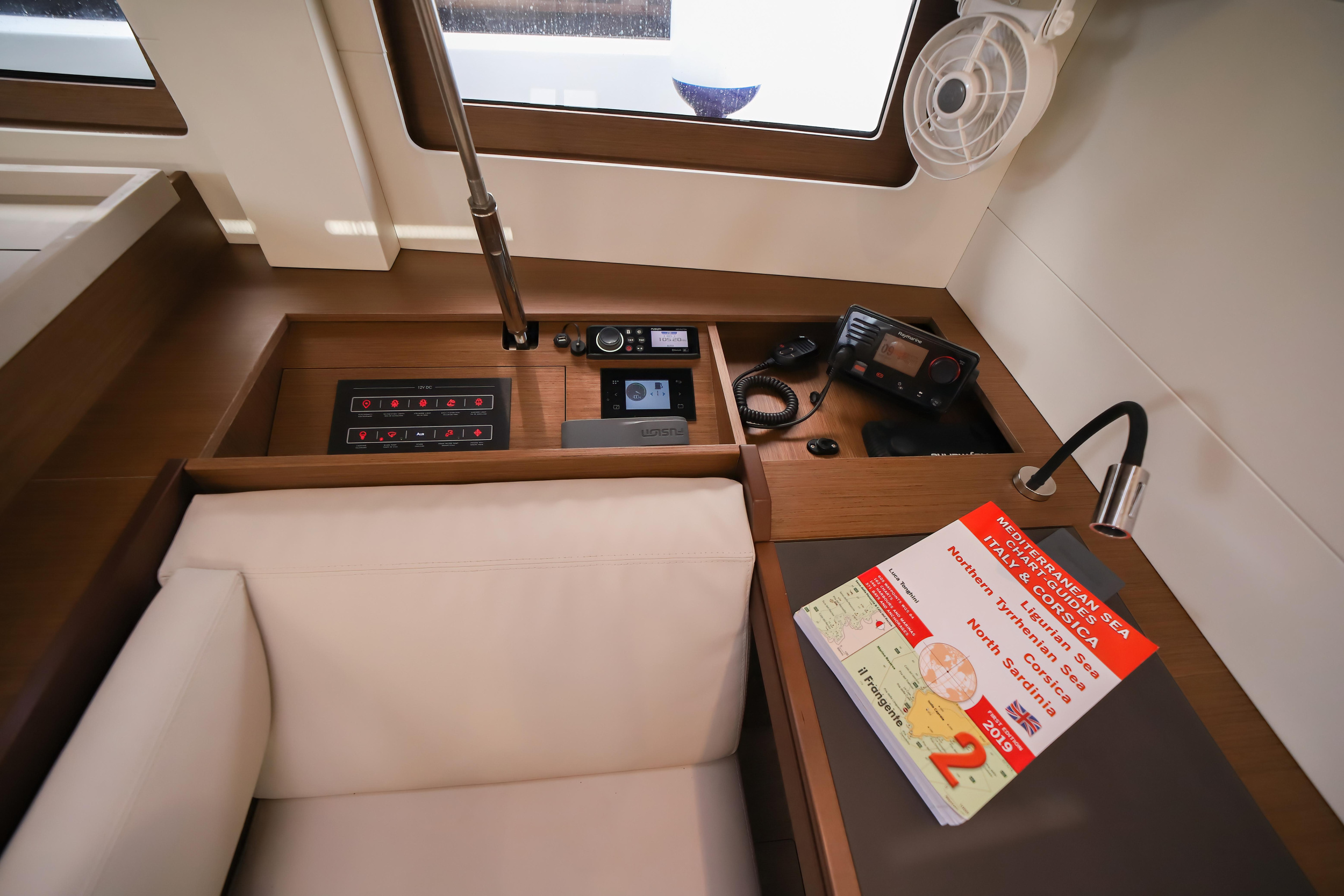 Photo #22 - Oceanis 51.1 (Artemide - Comfort line) in Olbia - 8769