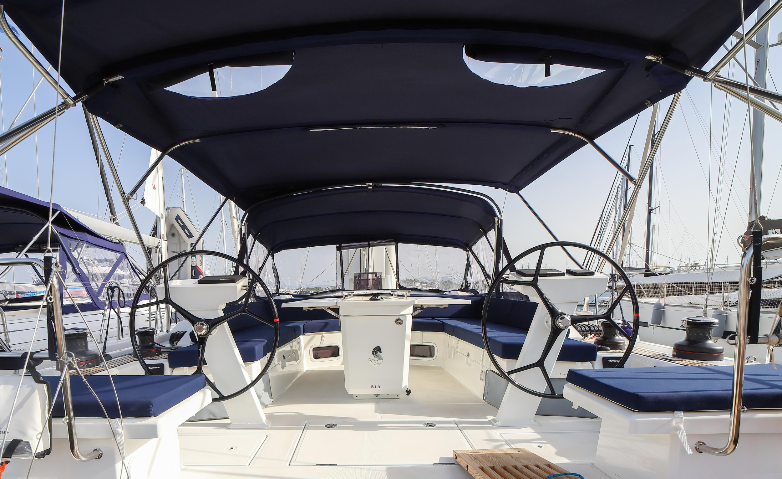 Photo #11 - Oceanis 51.1 (Artemide - Comfort line) in Olbia - 8769