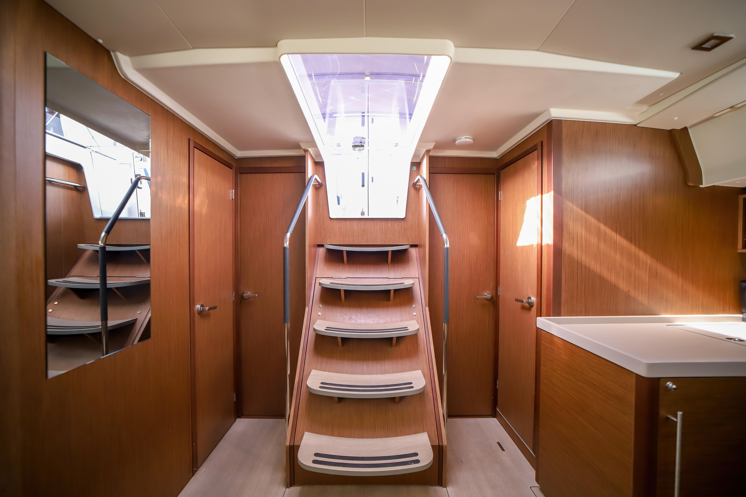 Photo #24 - Oceanis 51.1 (Briseide - Comfort line) en Olbia - 7845