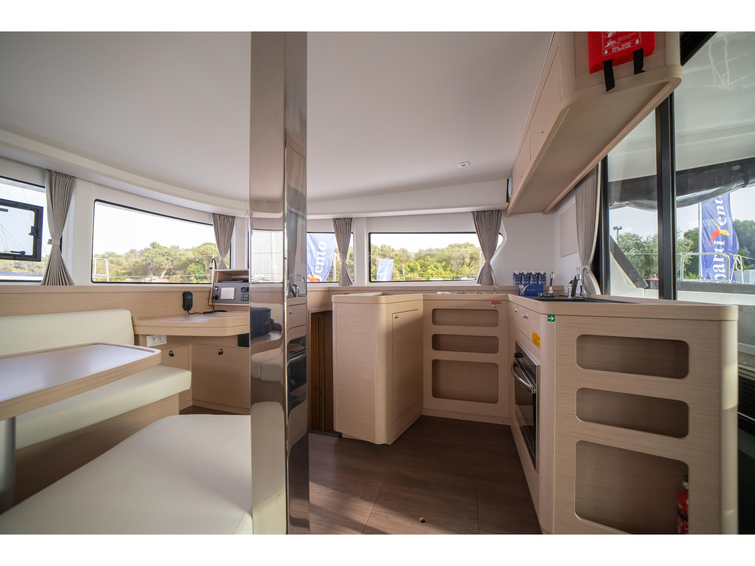 Photo #12 - Lagoon 42 (Cassatina - Premium line) in Olbia - 7843