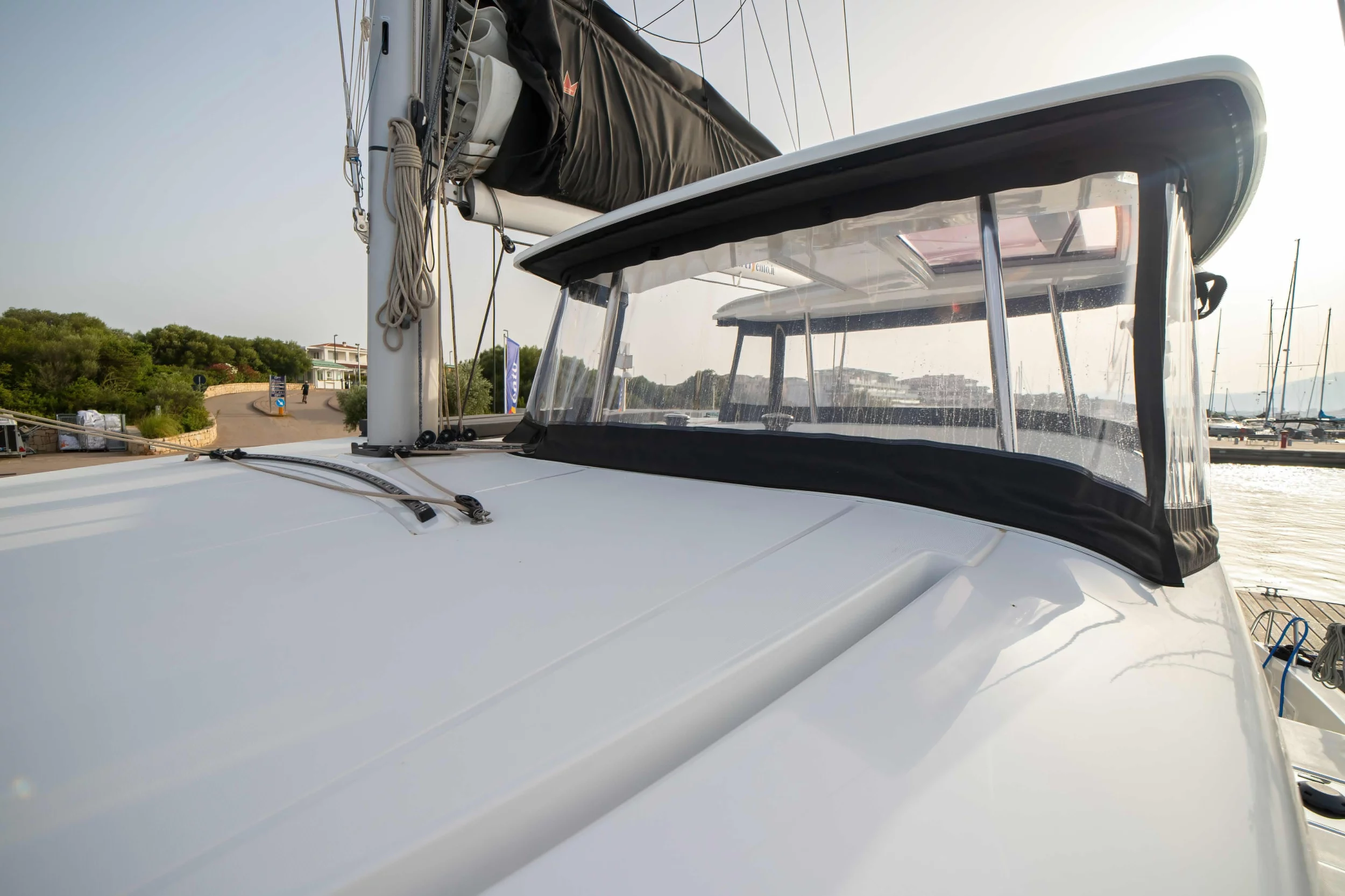 Lagoon 42 (Cassatina - Premium line)  - 12