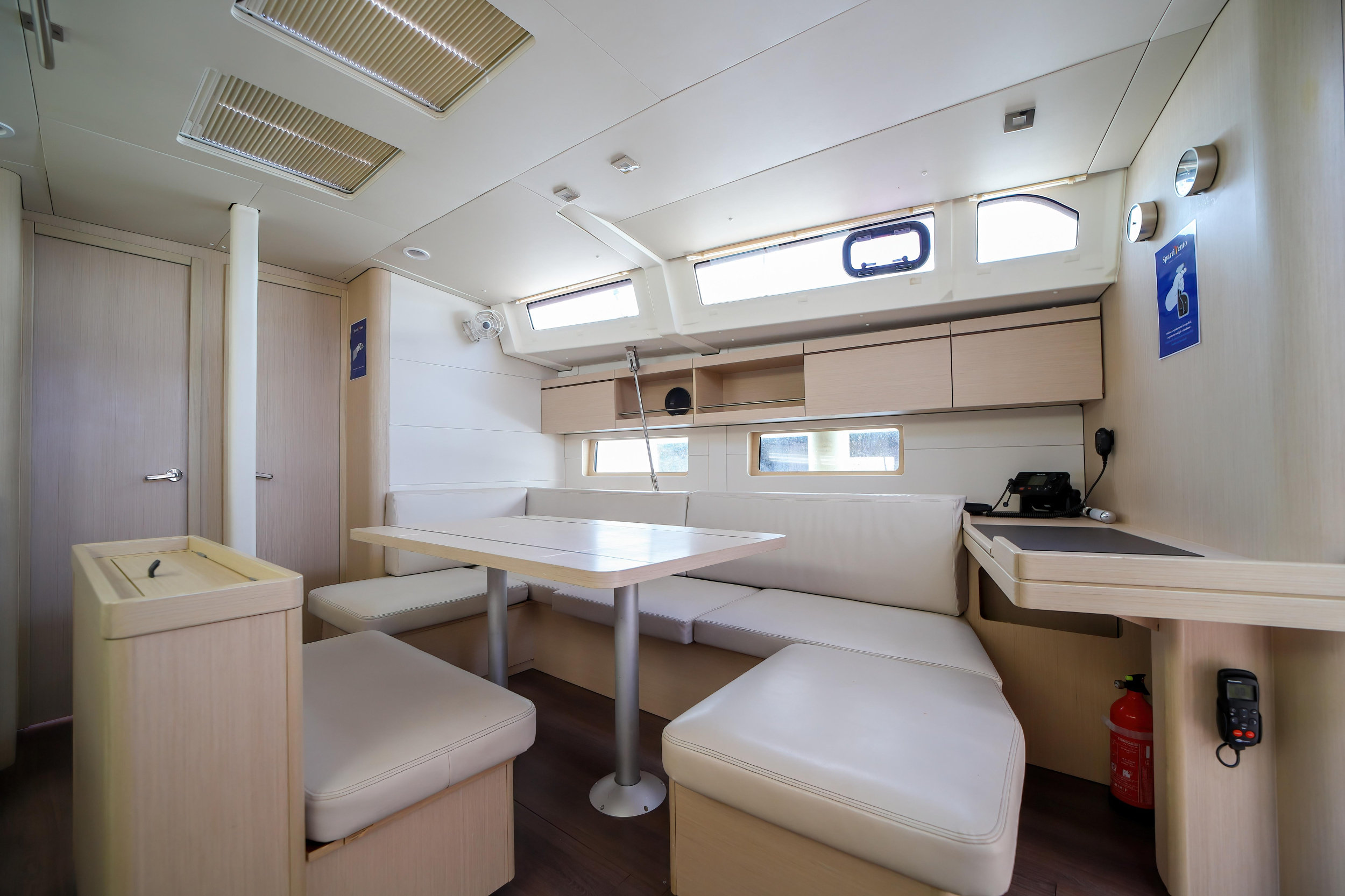 Photo #6 - Oceanis 46.1 (Eirene - Standard line) in Olbia - 25282