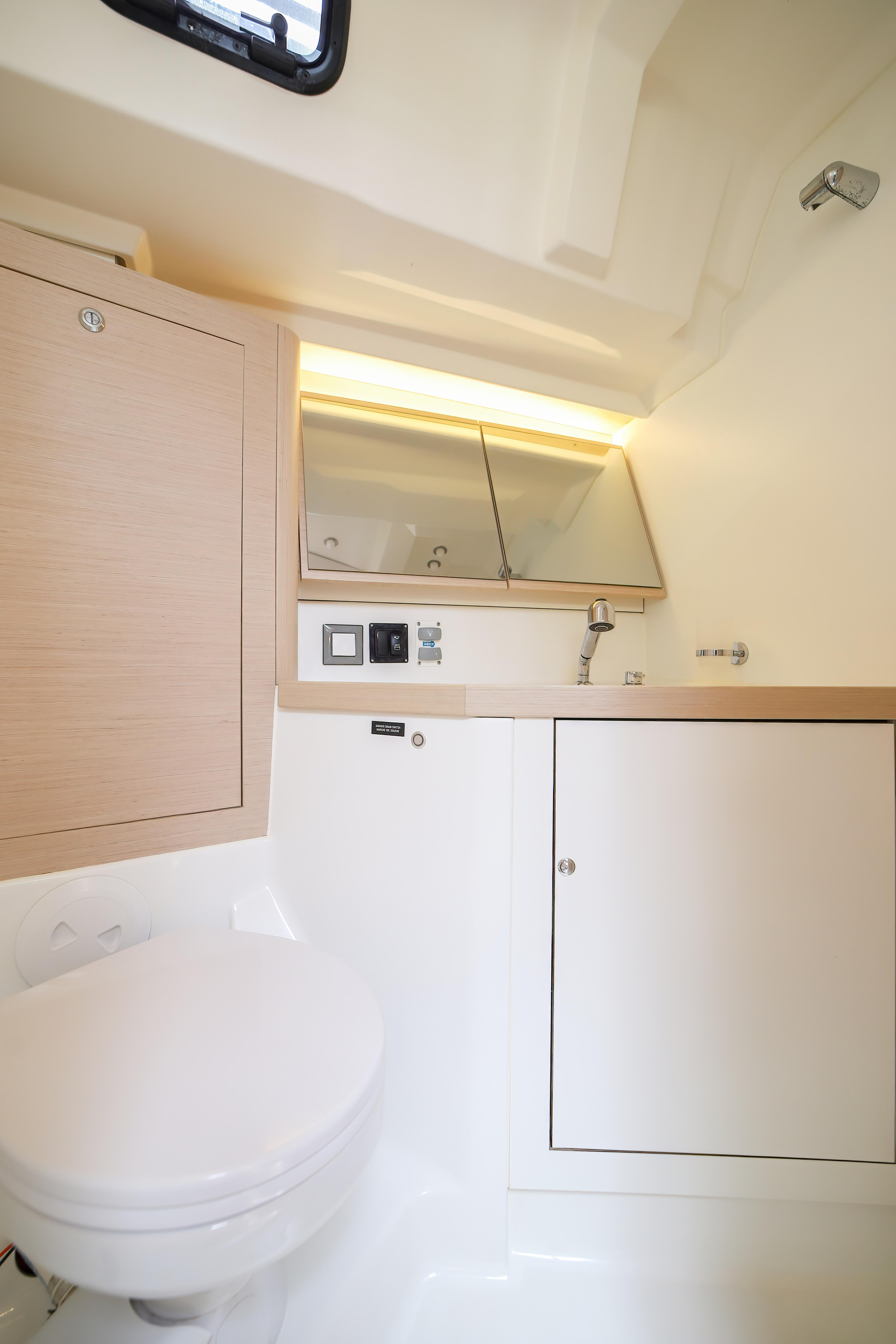 Photo #19 - Oceanis 46.1 (Eirene - Standard line) in Olbia - 25282