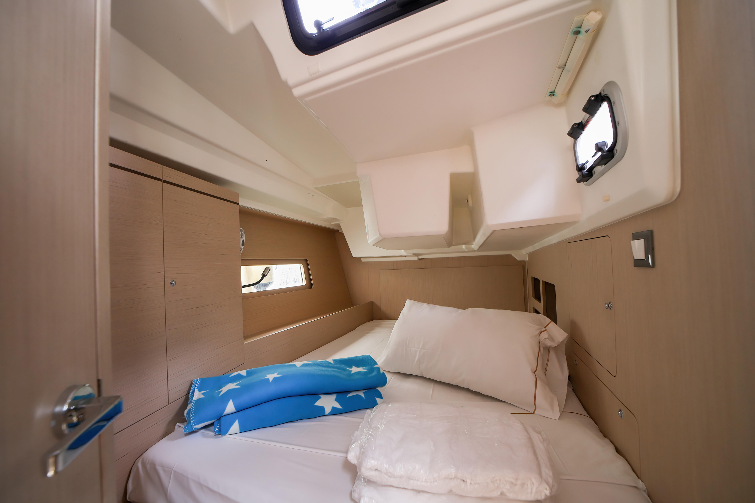 Photo #3 - Oceanis 46.1 (Eonia - Comfort line) in Olbia - 6169