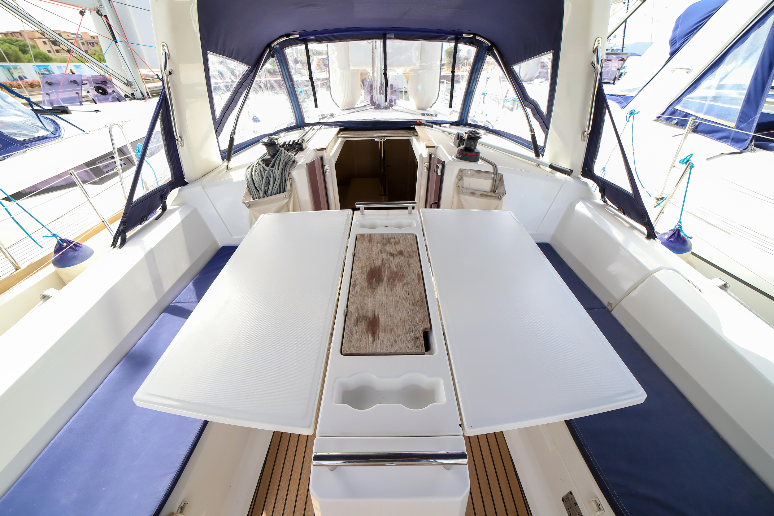 Photo #18 - Oceanis 35.1 (Il Moro di Lamezia - Standard line) en Olbia - 25267