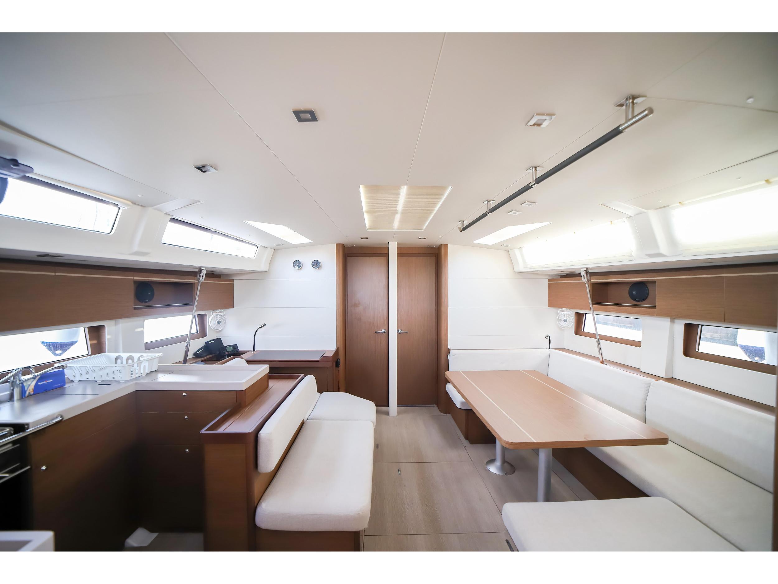 Photo #18 - Oceanis 51.1 (Sea Dream - Comfort line) in Olbia - 7844