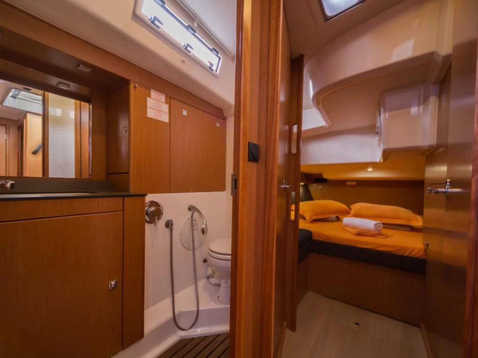 Bavaria Cruiser 56 (Kallirrhoe)  - 10