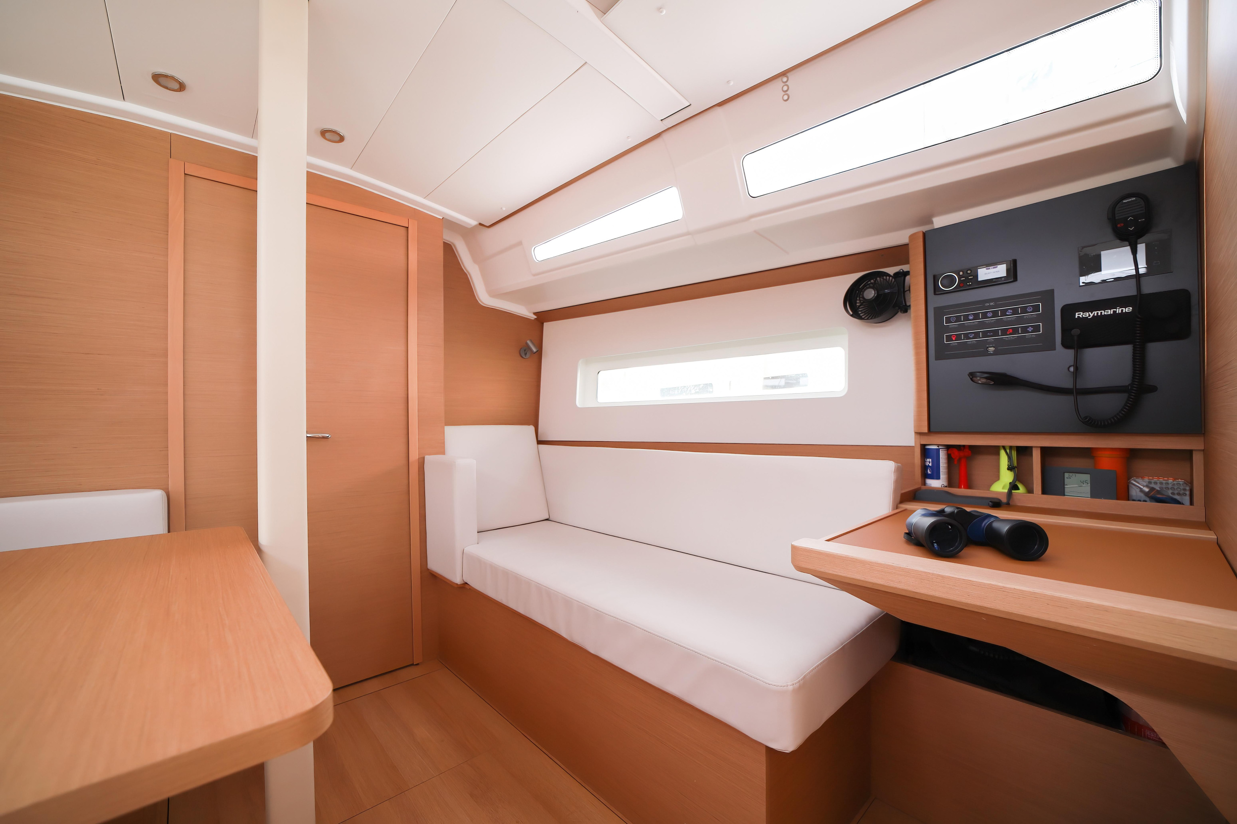 Photo #14 - Sun Odyssey 380 (Twenty-One Cent - Comfort line) in Olbia - 7867