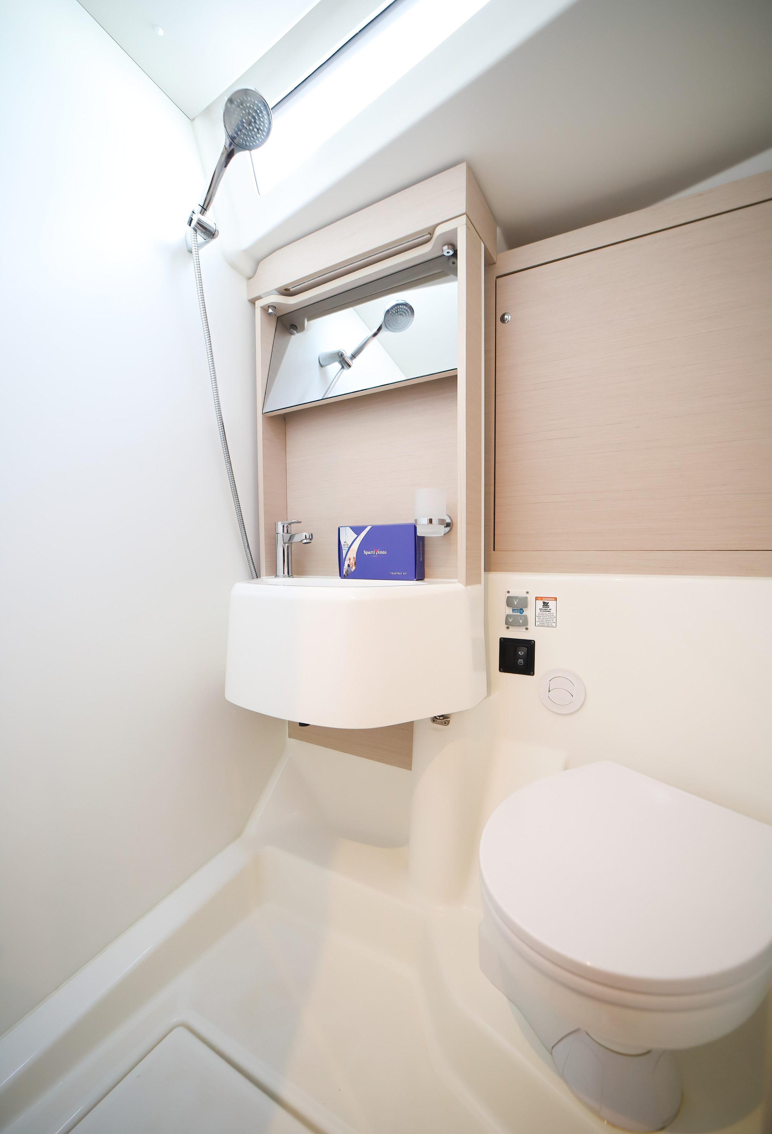 Photo #8 - Oceanis 51.1 (Zagara - Premium line) en Olbia - 3773