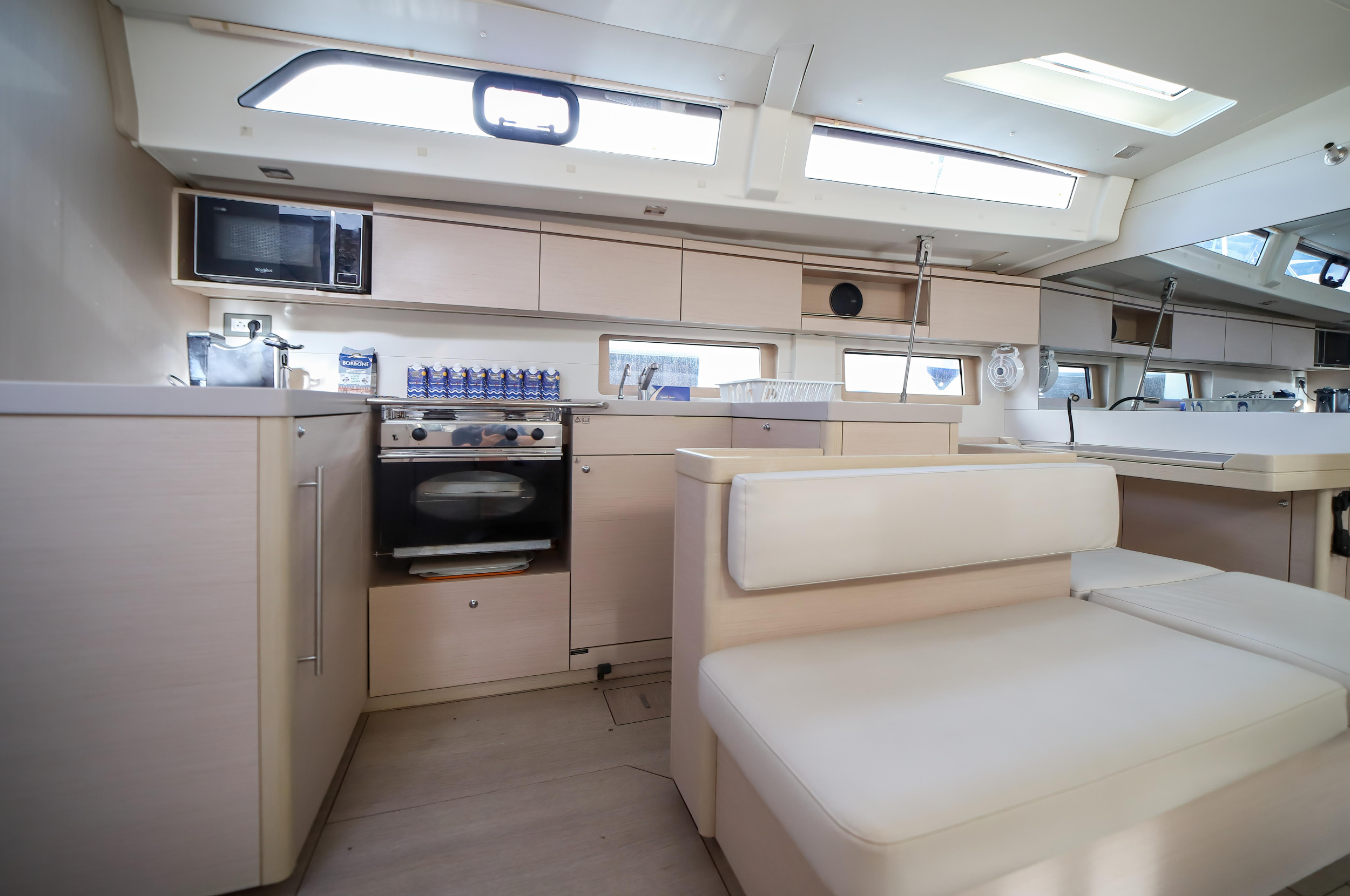 Photo #13 - Oceanis 51.1 (Zagara - Premium line) en Olbia - 3773