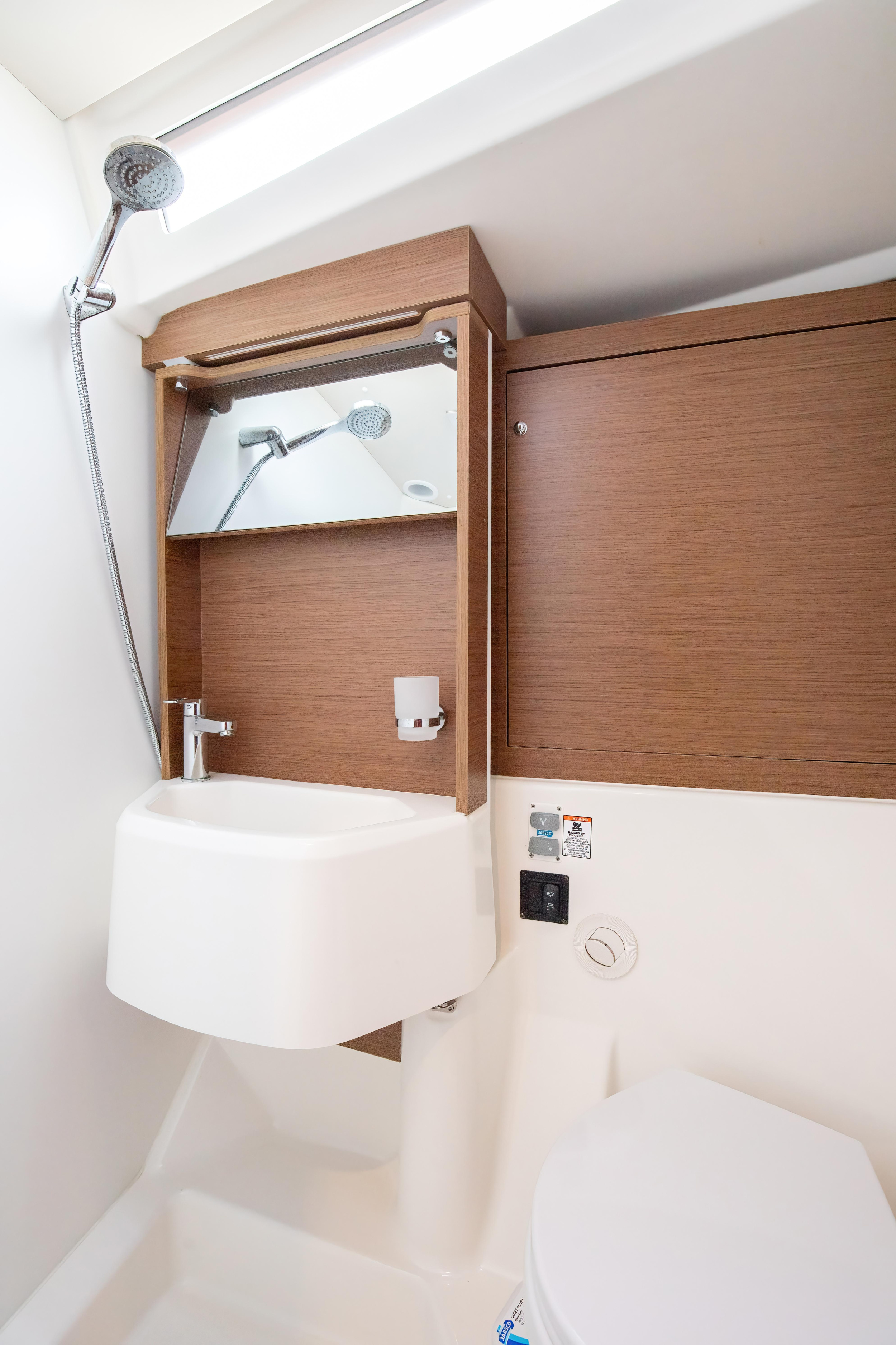 Photo #22 - Oceanis 51.1 (Calipso - Comfort line) in Portorosa - 24549