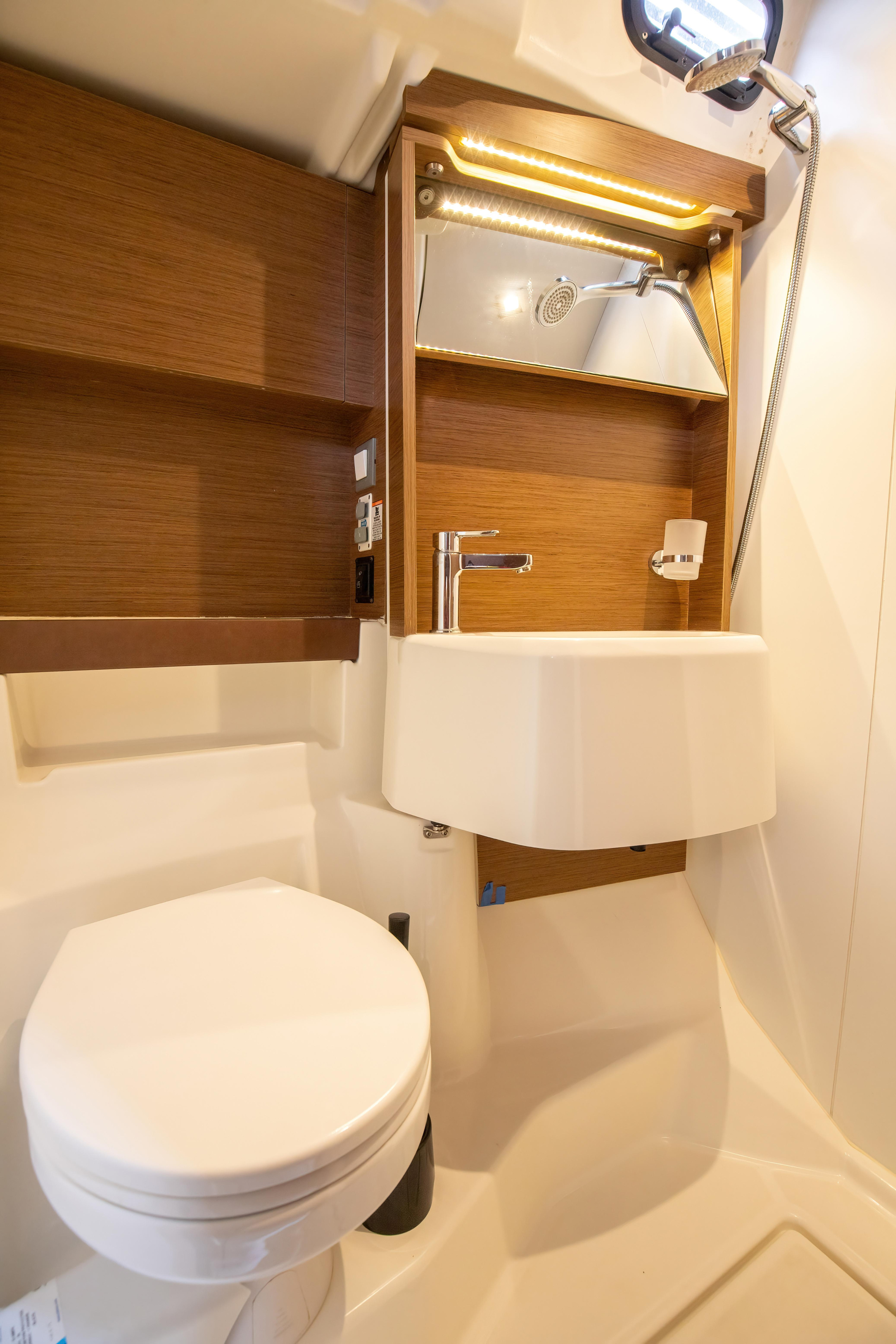 Photo #15 - Oceanis 51.1 (Calipso - Comfort line) in Portorosa - 24549
