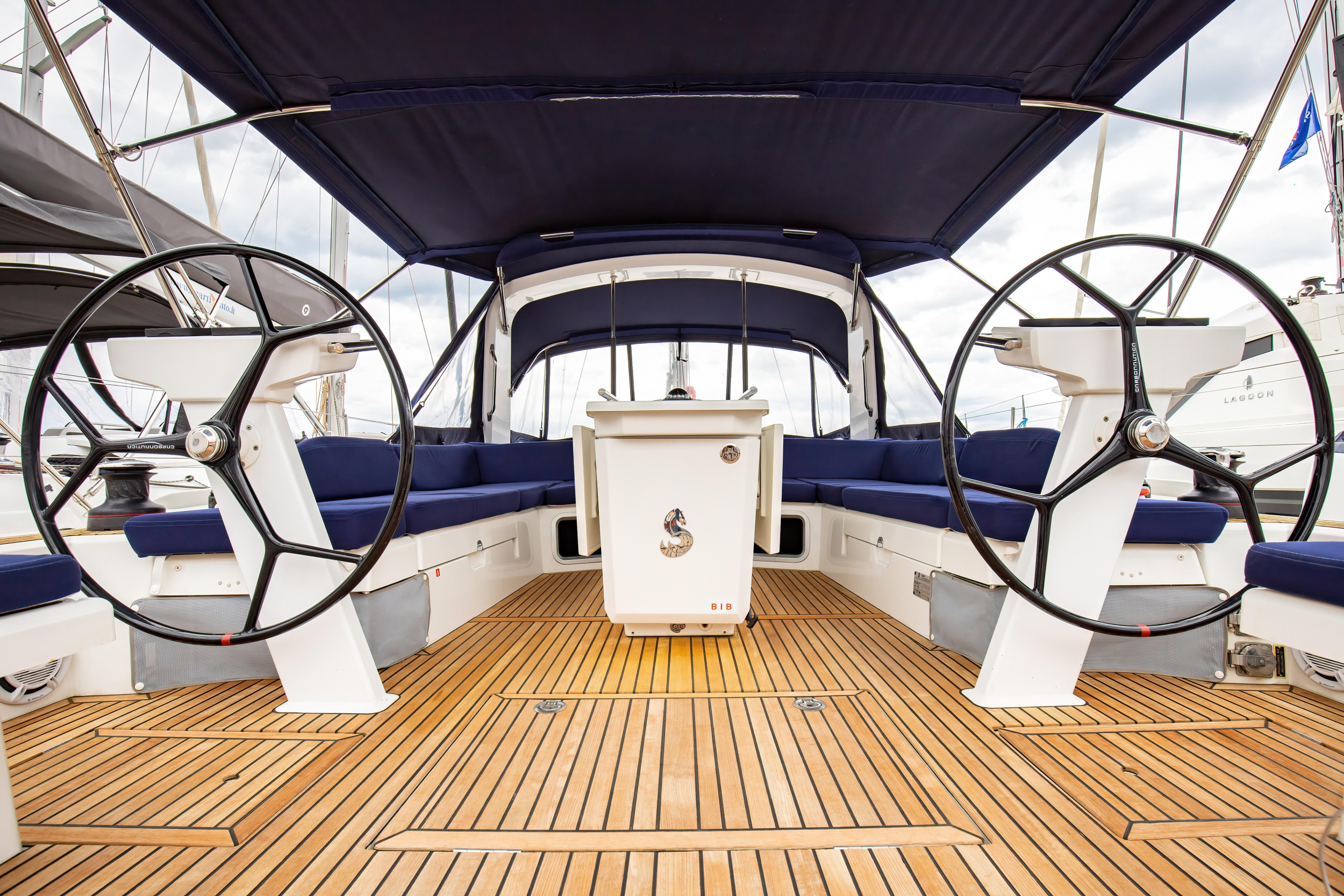 Photo #17 - Oceanis 51.1 (Calipso - Comfort line) in Portorosa - 24549