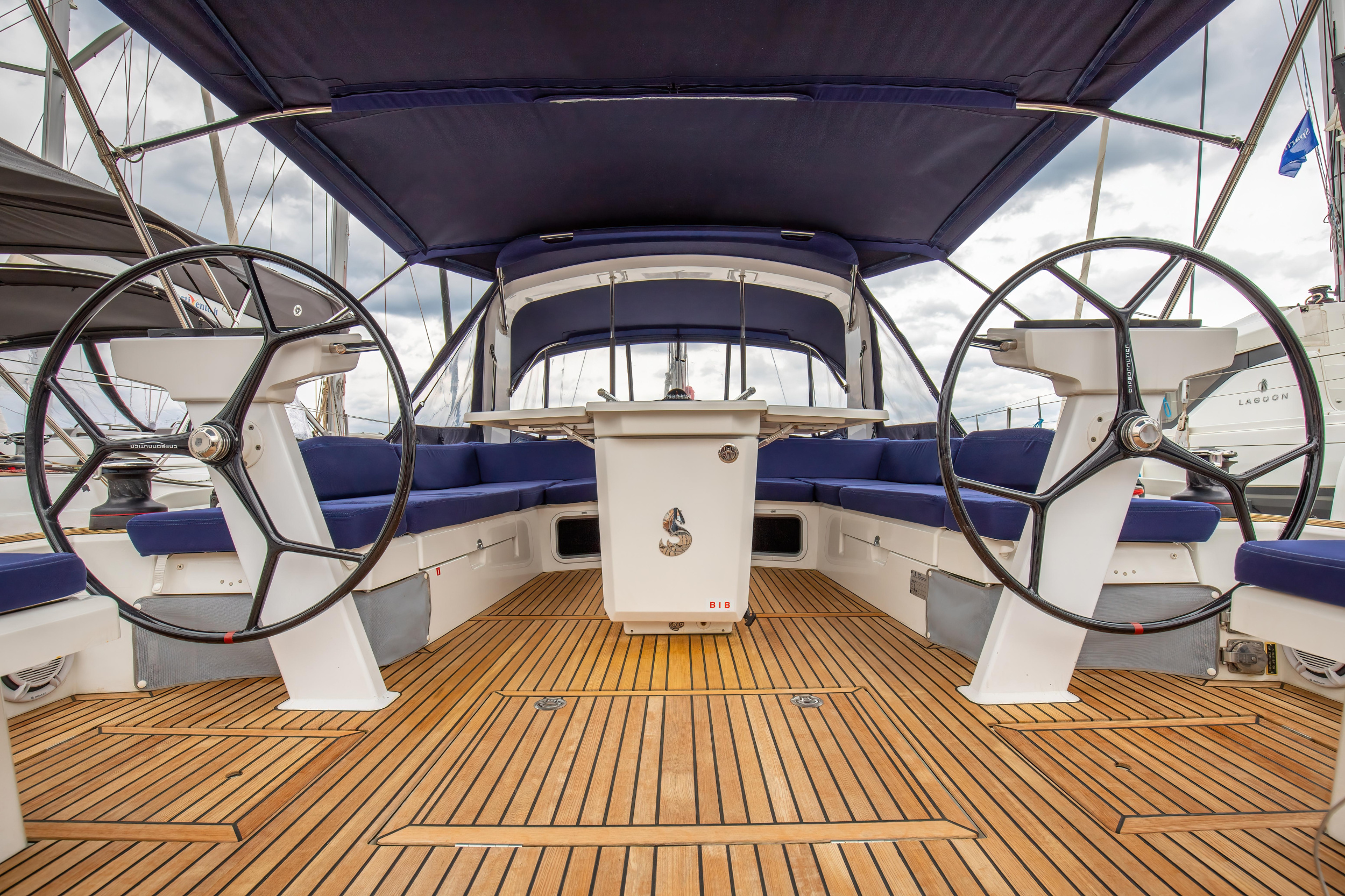 Photo #5 - Oceanis 51.1 (Calipso - Comfort line) in Portorosa - 24549