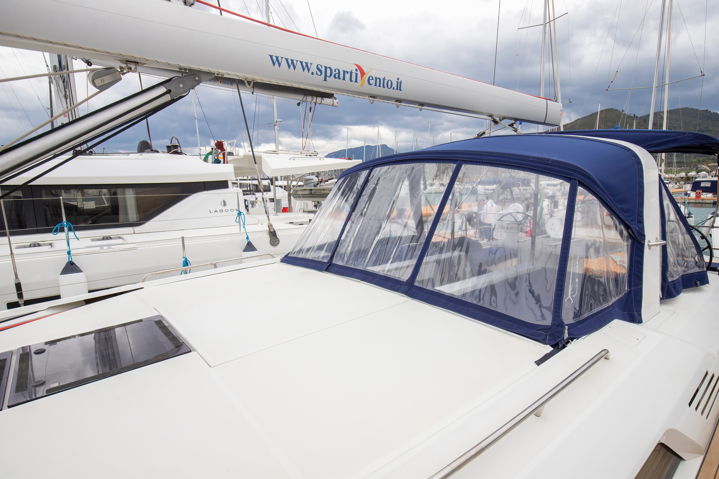 Photo #6 - Oceanis 51.1 (Calipso - Comfort line) in Portorosa - 24549